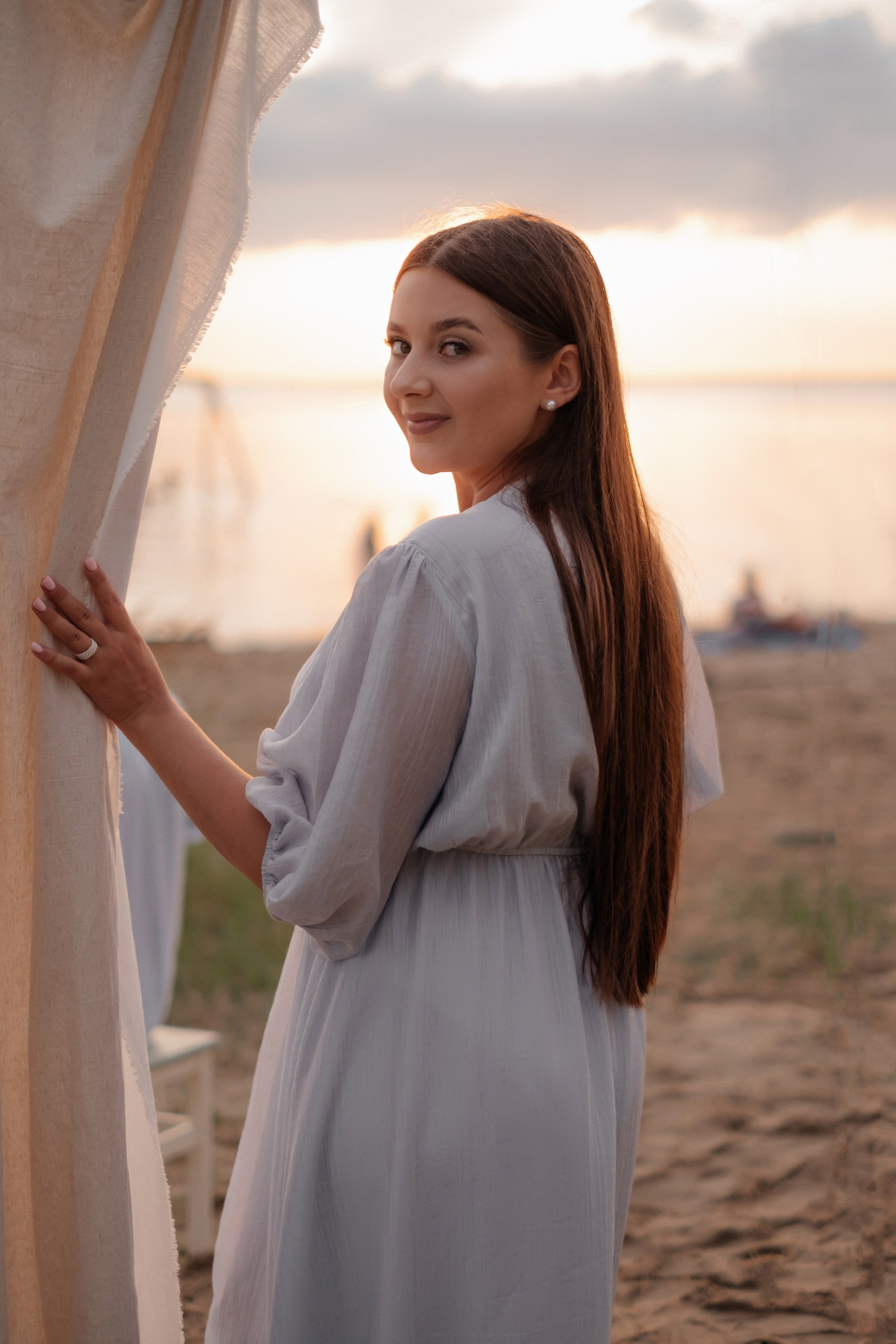 Алина, Ярослав и Тая на берегу. Фотограф в Новосибирске Диана Ильиных