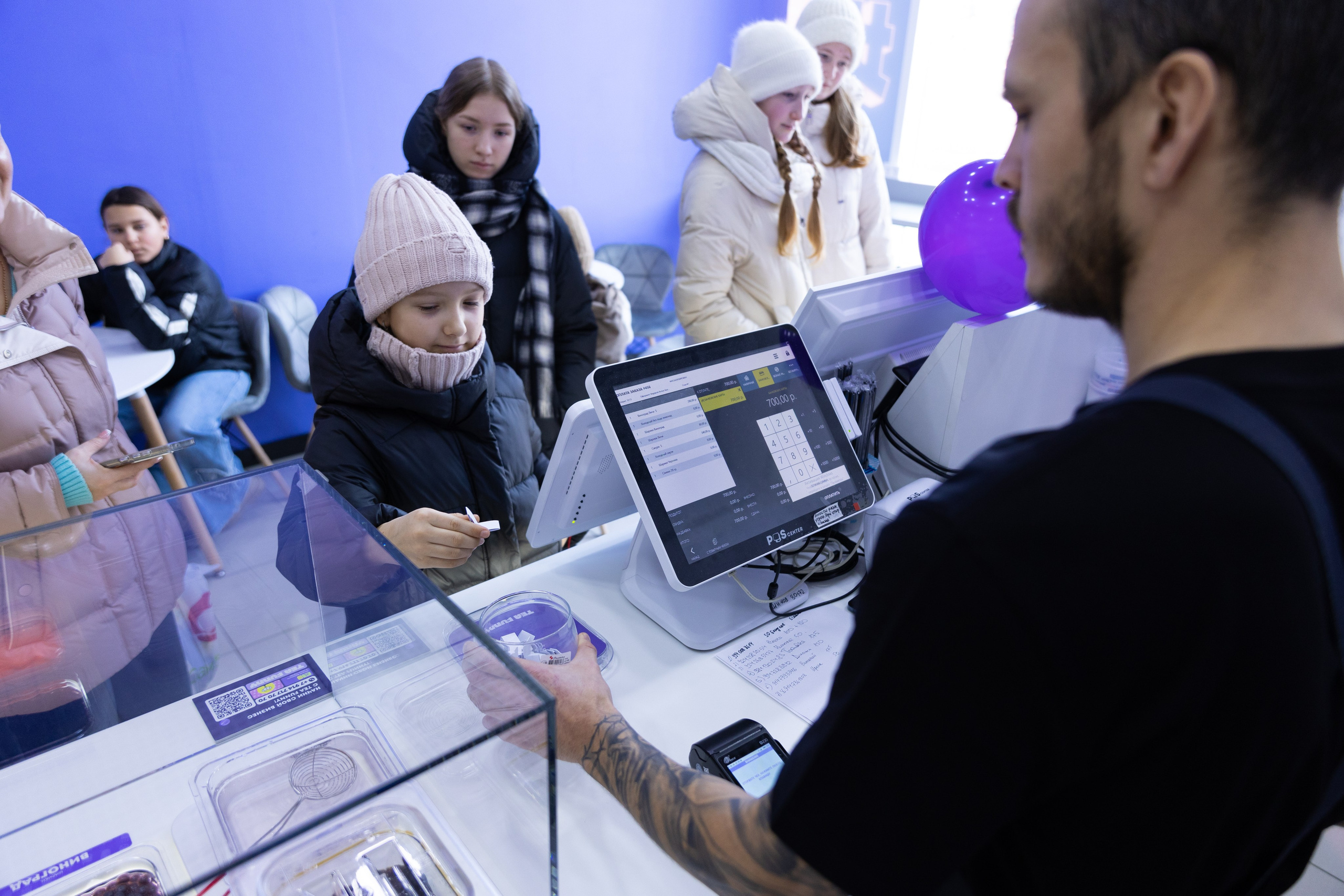 Открытие нового филиала TeaFunny, г. Фокино. Олег Катакинов| Репортажный фотограф в городе у моря (Владивосток)