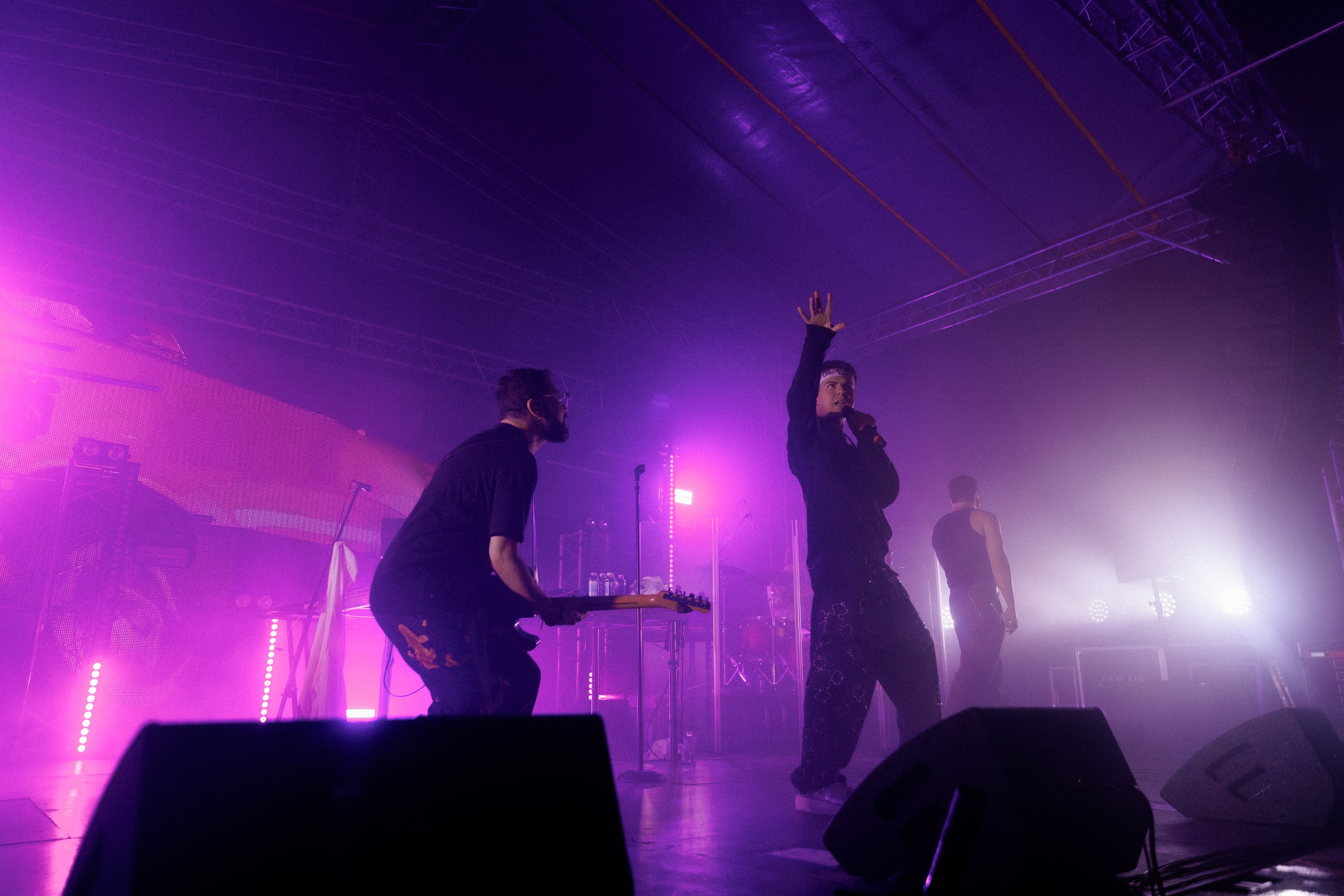 Фотоотчёт и репортаж с концерта группы GAYAZOV$ BROTHER$. Красильников Евгений — профессиональный фотограф в Ростове-на-Дону