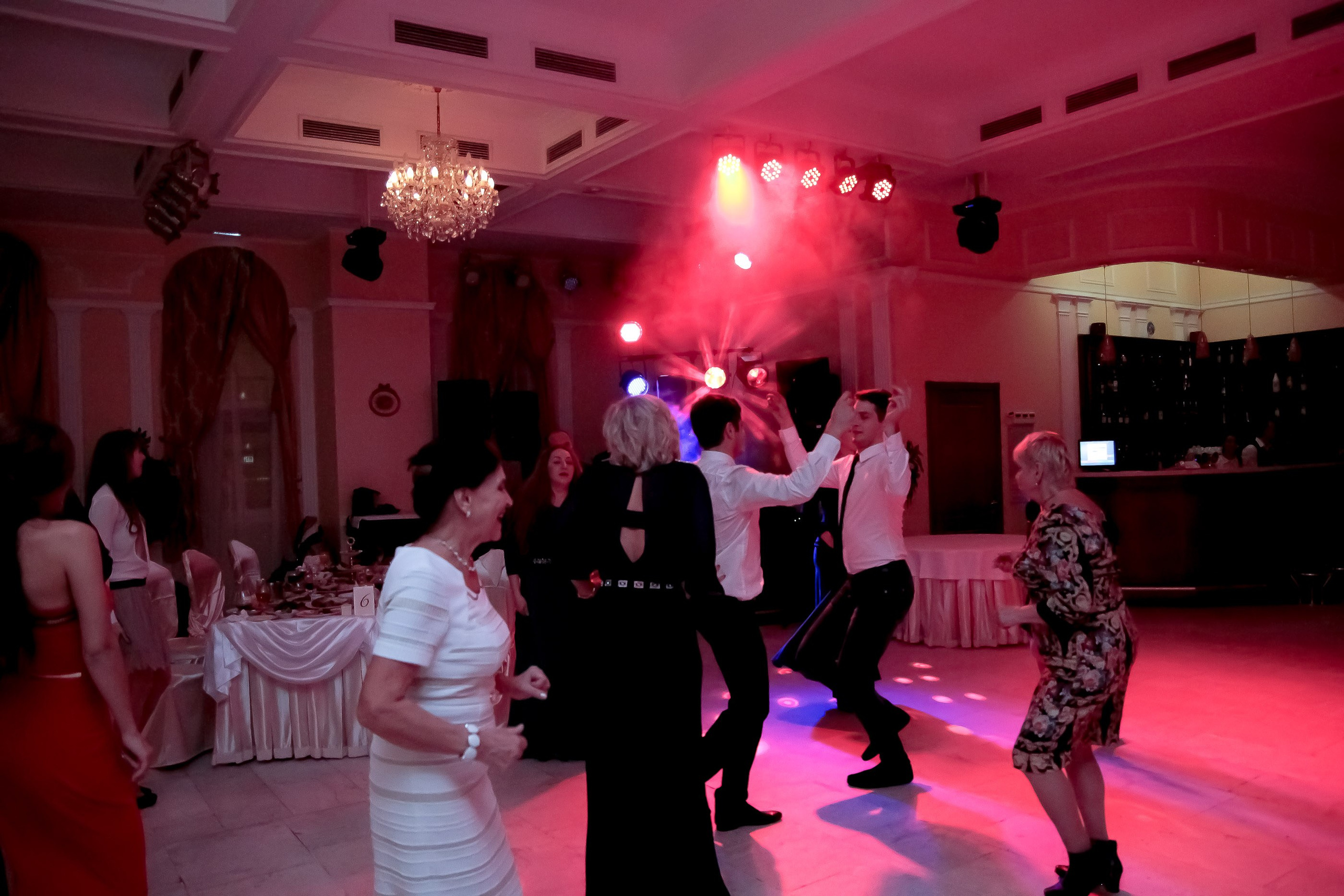 Банкет/Banquet. Максим Матвийченко и Виктория Басова профессионалы своего дела