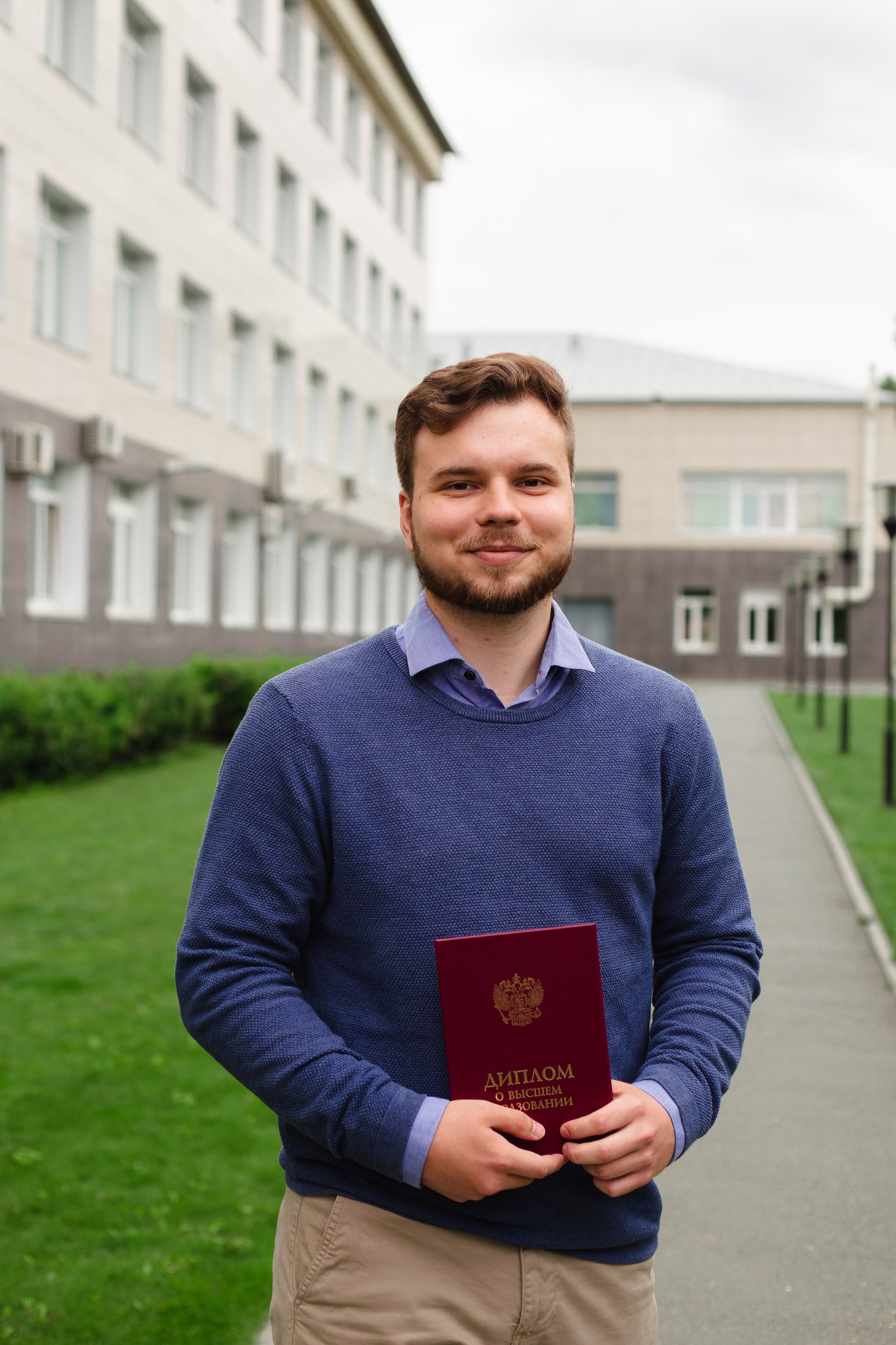 Вручение дипломов (СГУГиТ, 2022). Свадебный и портретный фотограф в Новосибирске Любовь Исакова