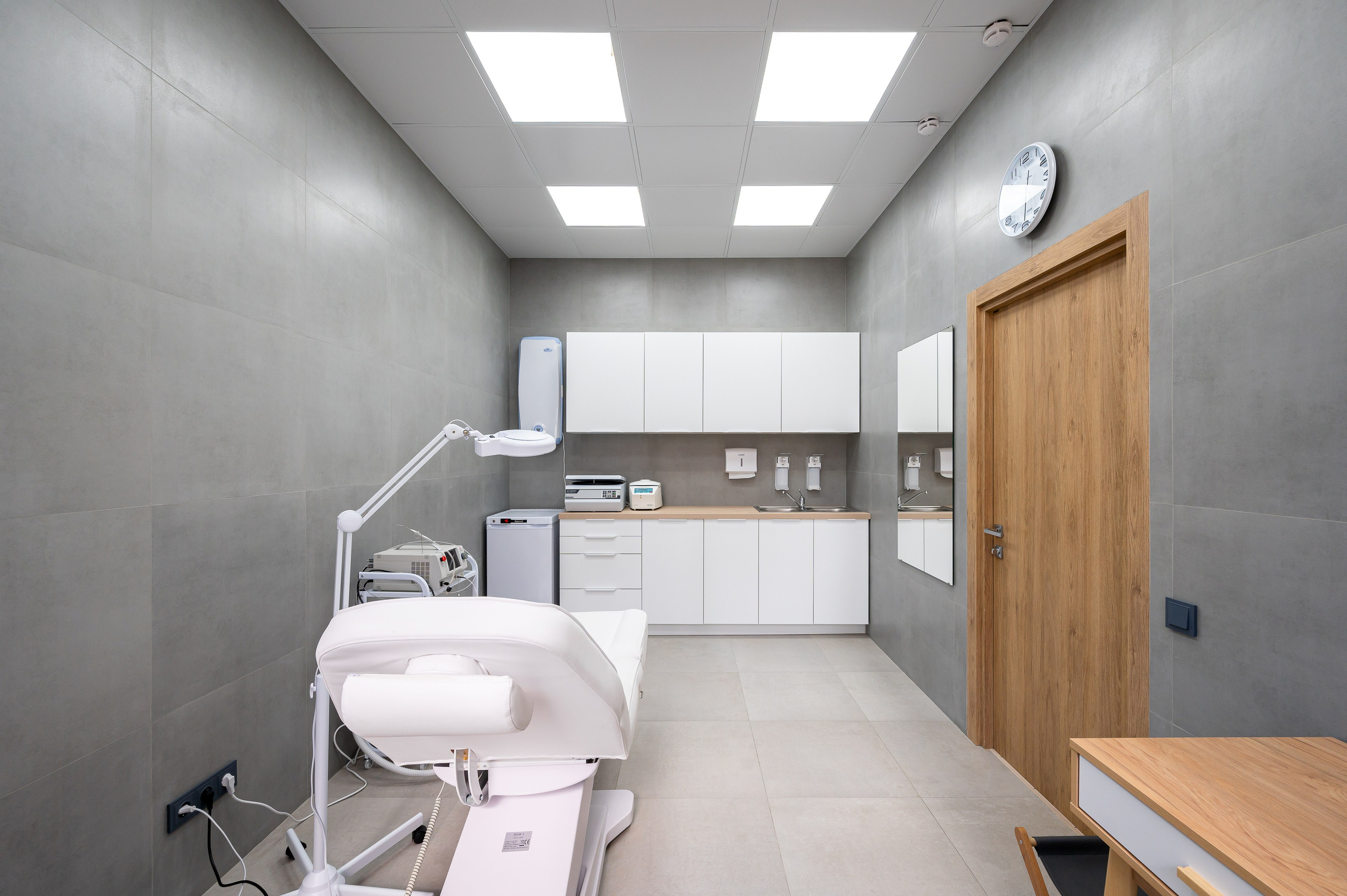 Клиника Космоэксперт. Интерьерный фотограф. Фото- видеосъемка недвижимости Санкт-Петербург