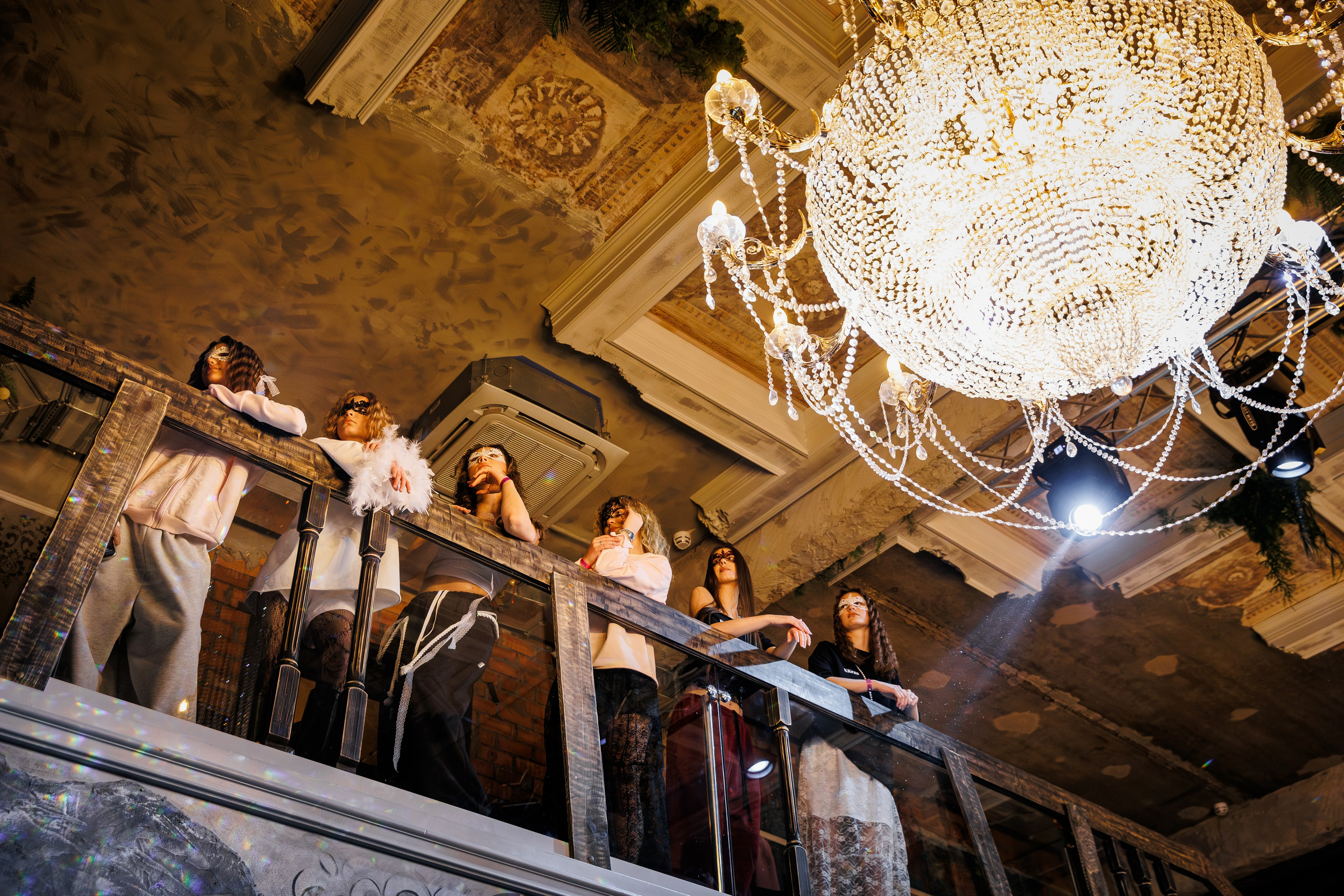 FAME. ILIAS BLACK — Фотограф свадеб и мероприятий в Минске и Беларуси