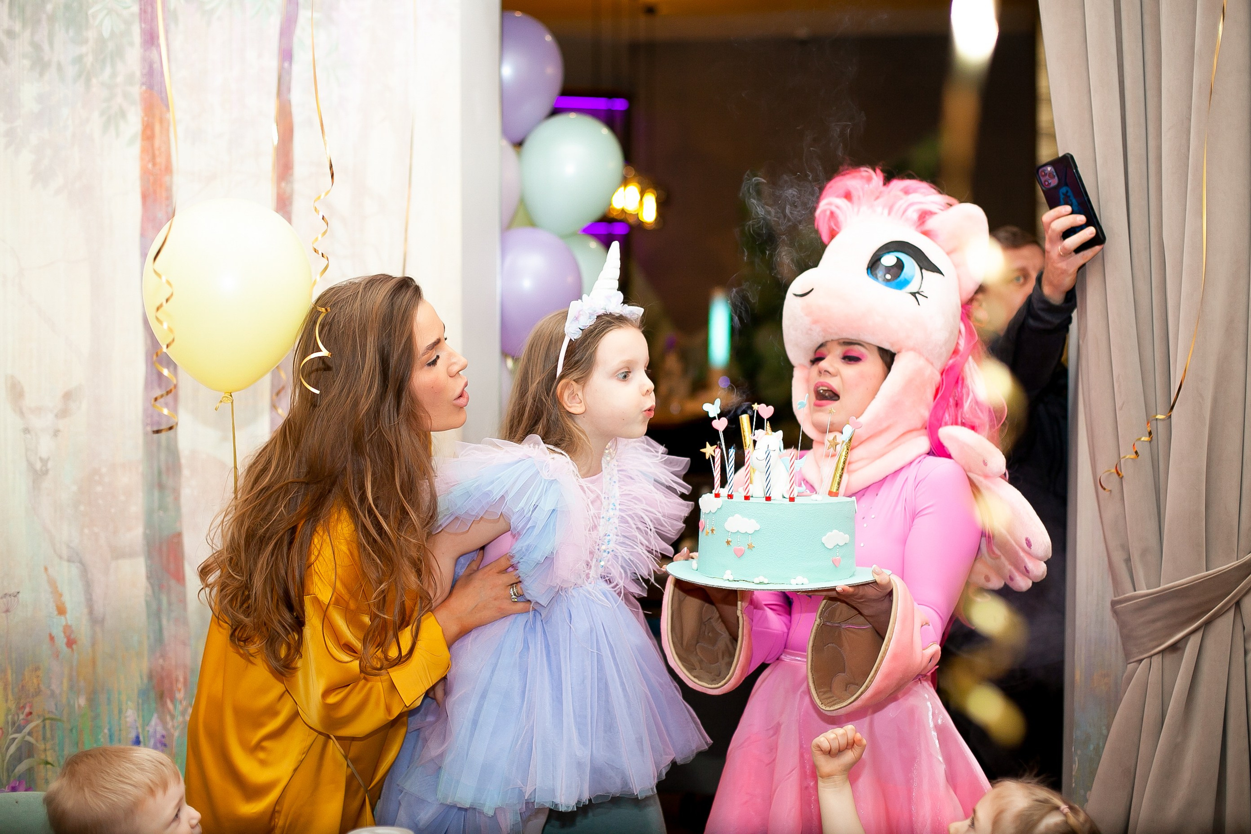 Репортажная съёмка (детские праздники). Фотопроекты, фотодни и фотосессии в Москве
