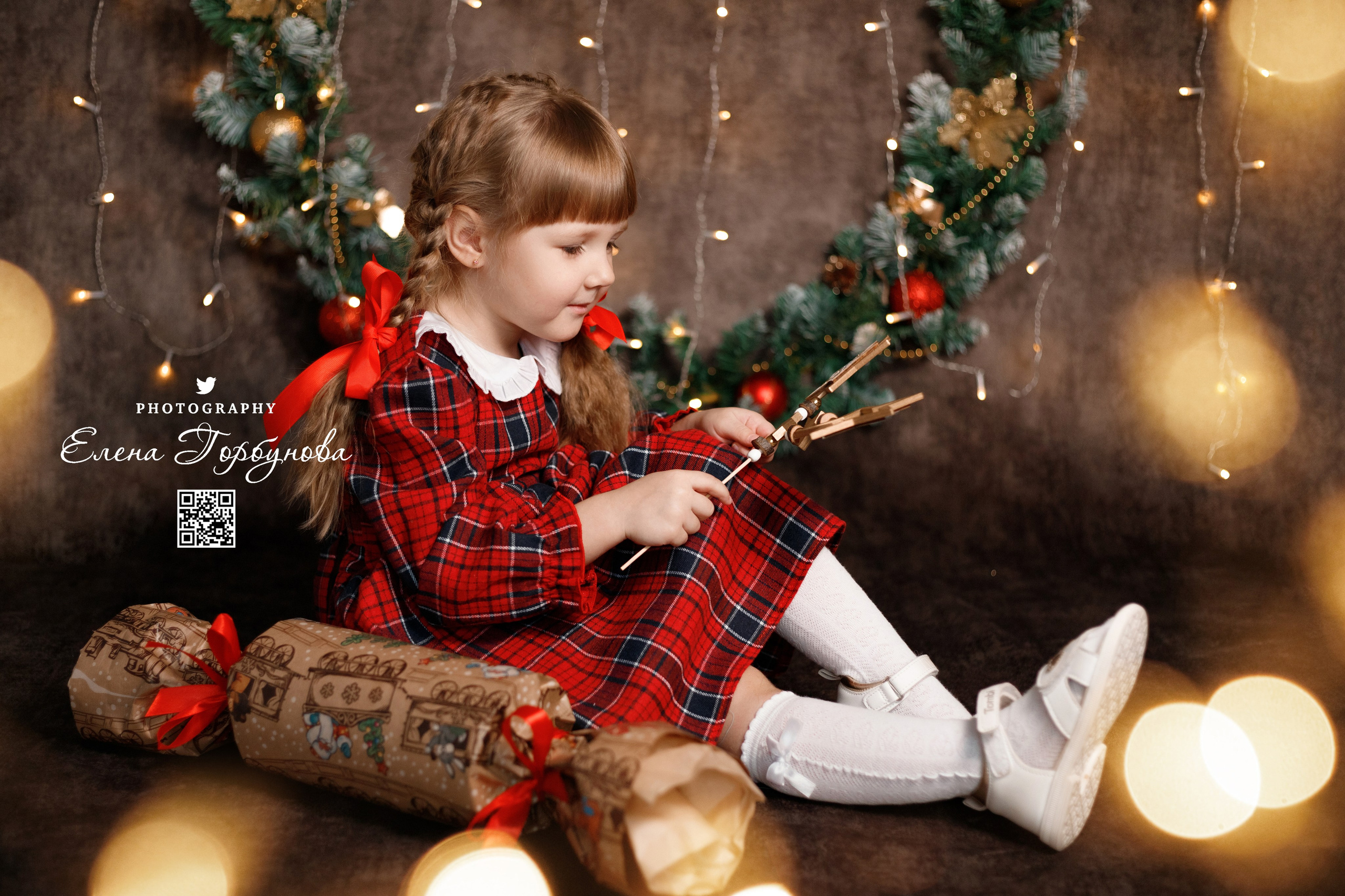 Моя студия. Фото проект Новогодняя открытка. Ноябрь 2023 г. Фотограф Пермь. Свадьбы. Семья и дети, школа, д. сад. Фотокниги