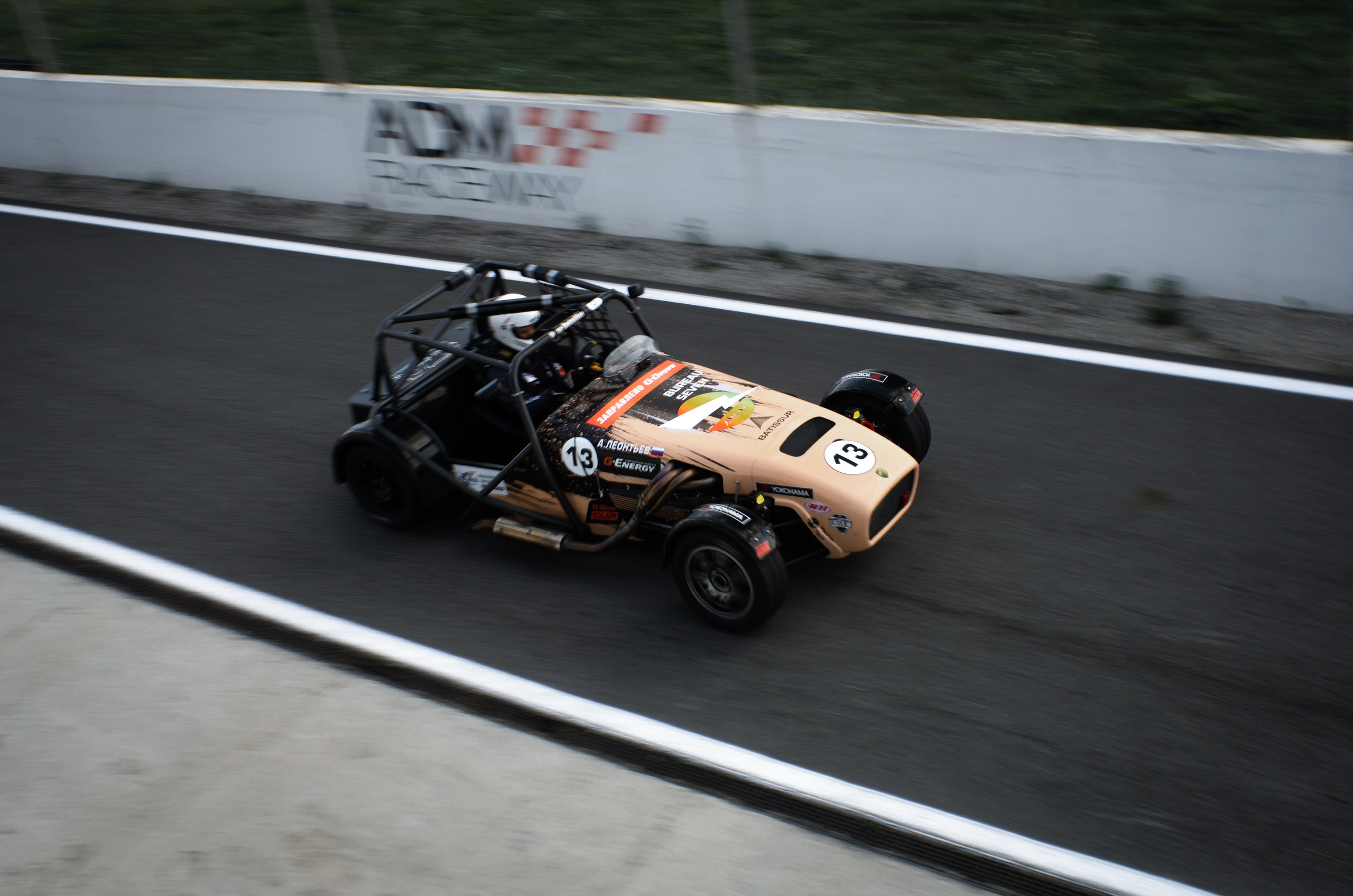 СМП РСКГ. Автомобильный фотограф в Москве Иван Петушков