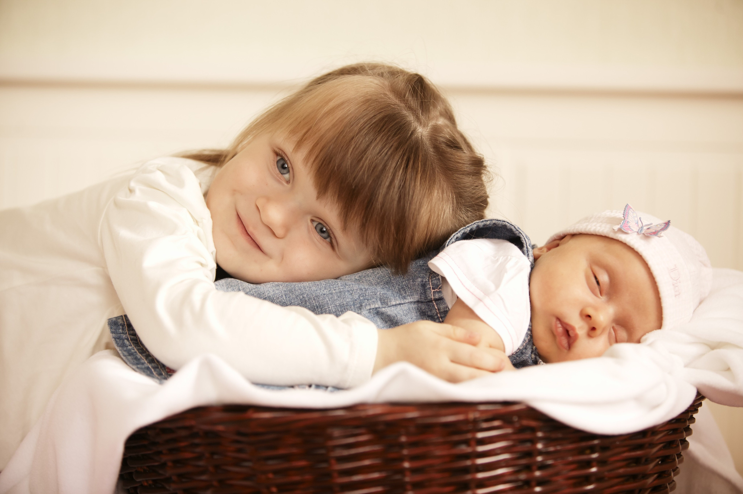 Первые фотографии после рождения. Фотографы в Москве Светлана Устинова и Сергей Грачев
