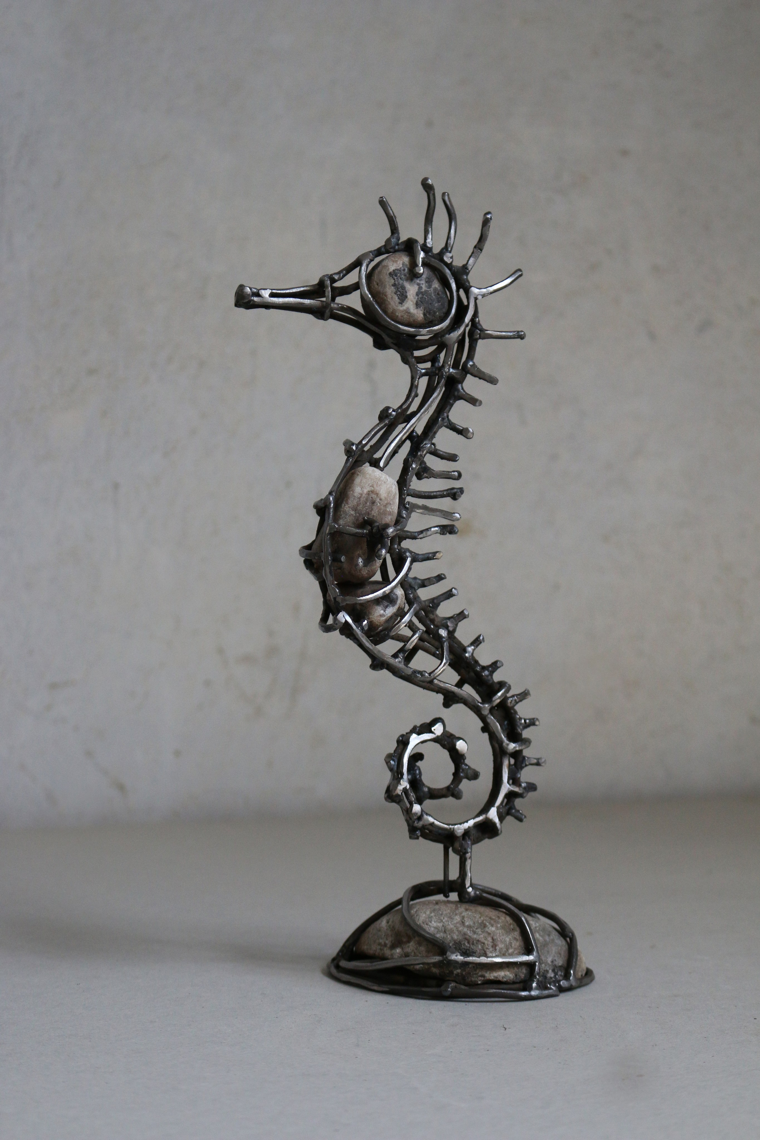 Морской конёк _ Германия _ Дангаст _ Северное море _ 2018. Художник — скульптор Антонина Фатхуллина