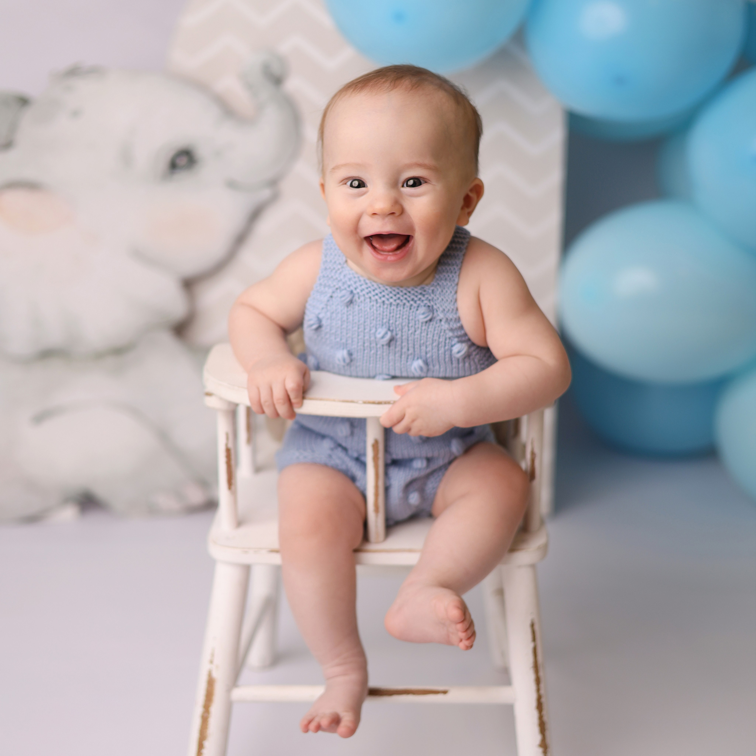 Костюмы для мальчиков 6 месяцев. Фотограф новорожденных Москва. Ньюборн фотограф Москва