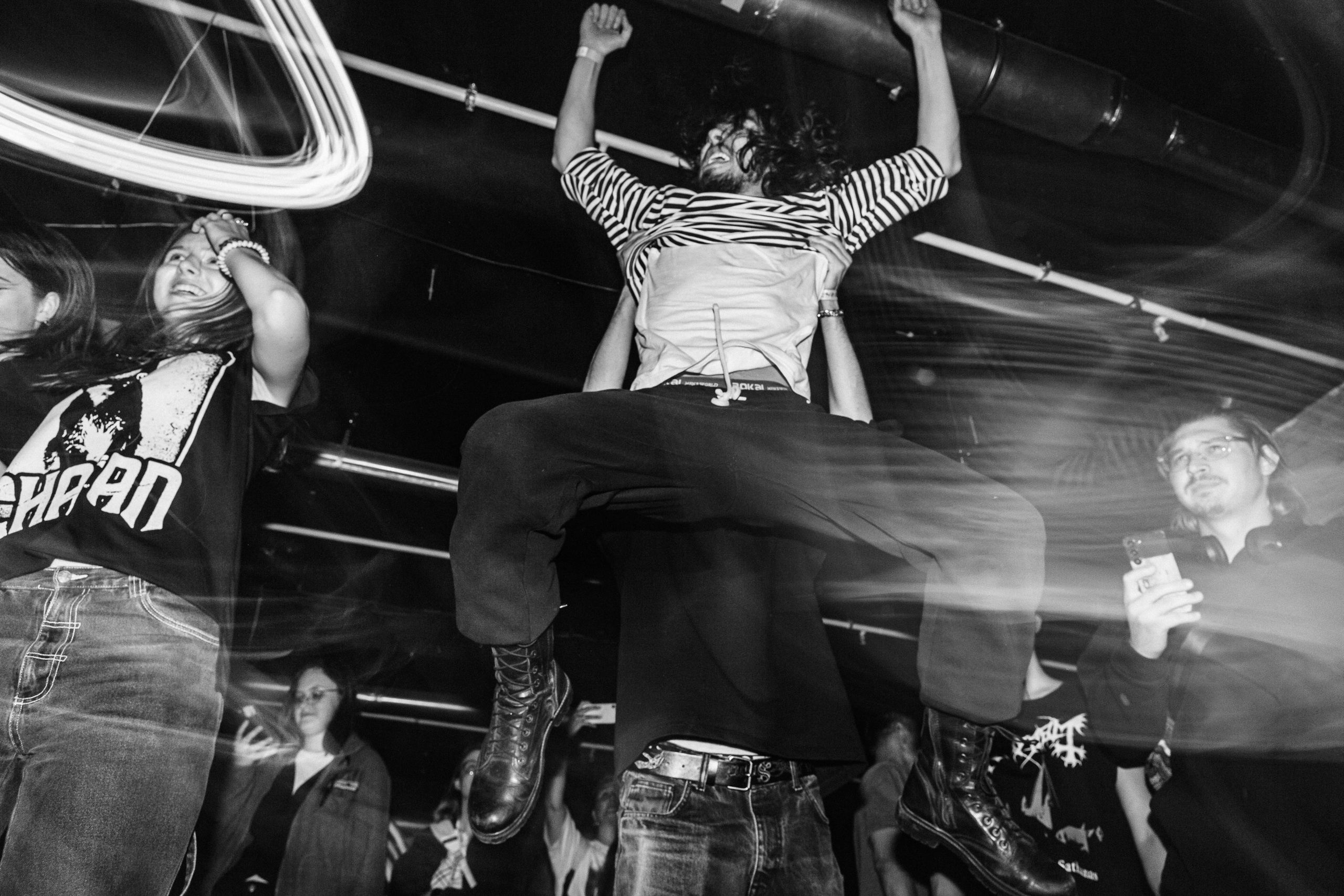 Punk- Rock концерт, в Арт-пространстве DADA. Валентин Ставер — свадебный и репортажный фотограф