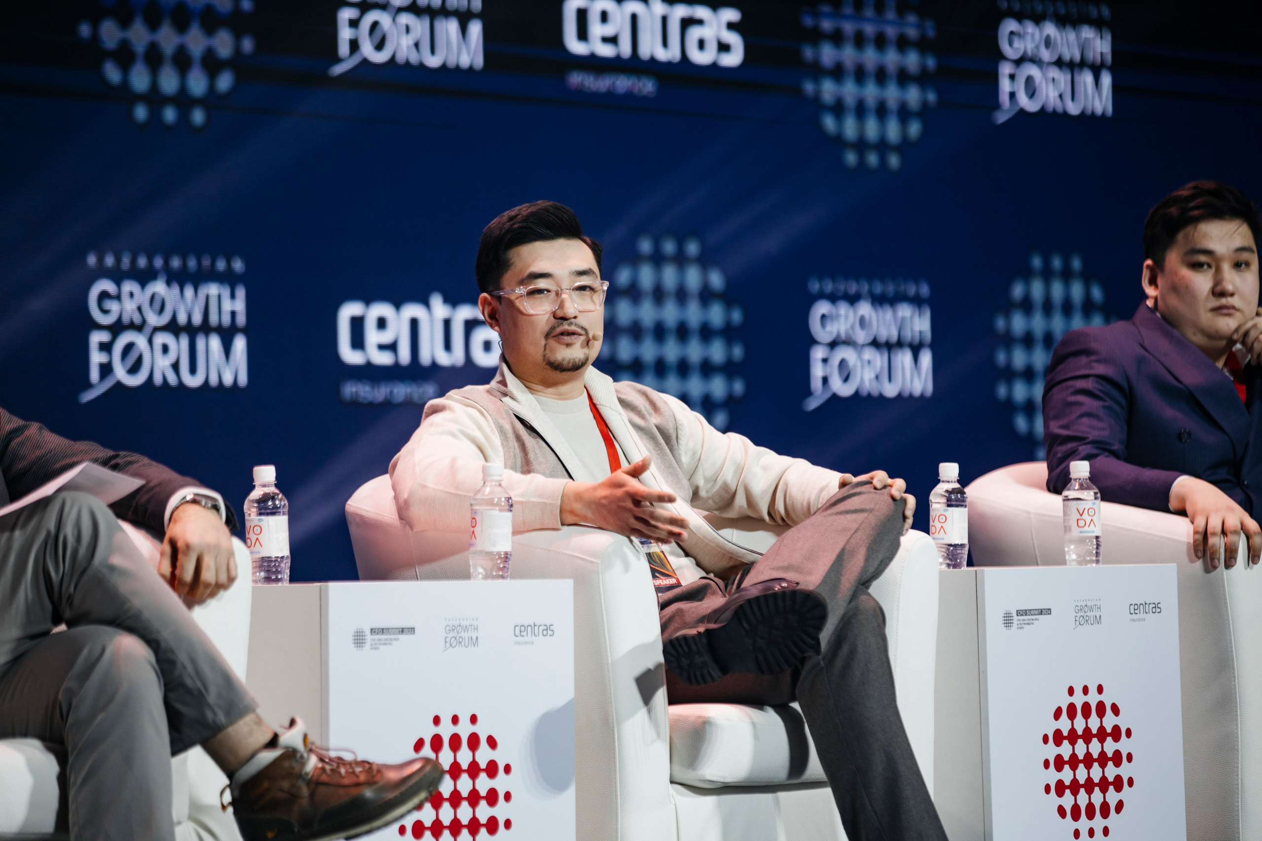 Репортаж. Фотограф в Алматы Виктор Магдеев