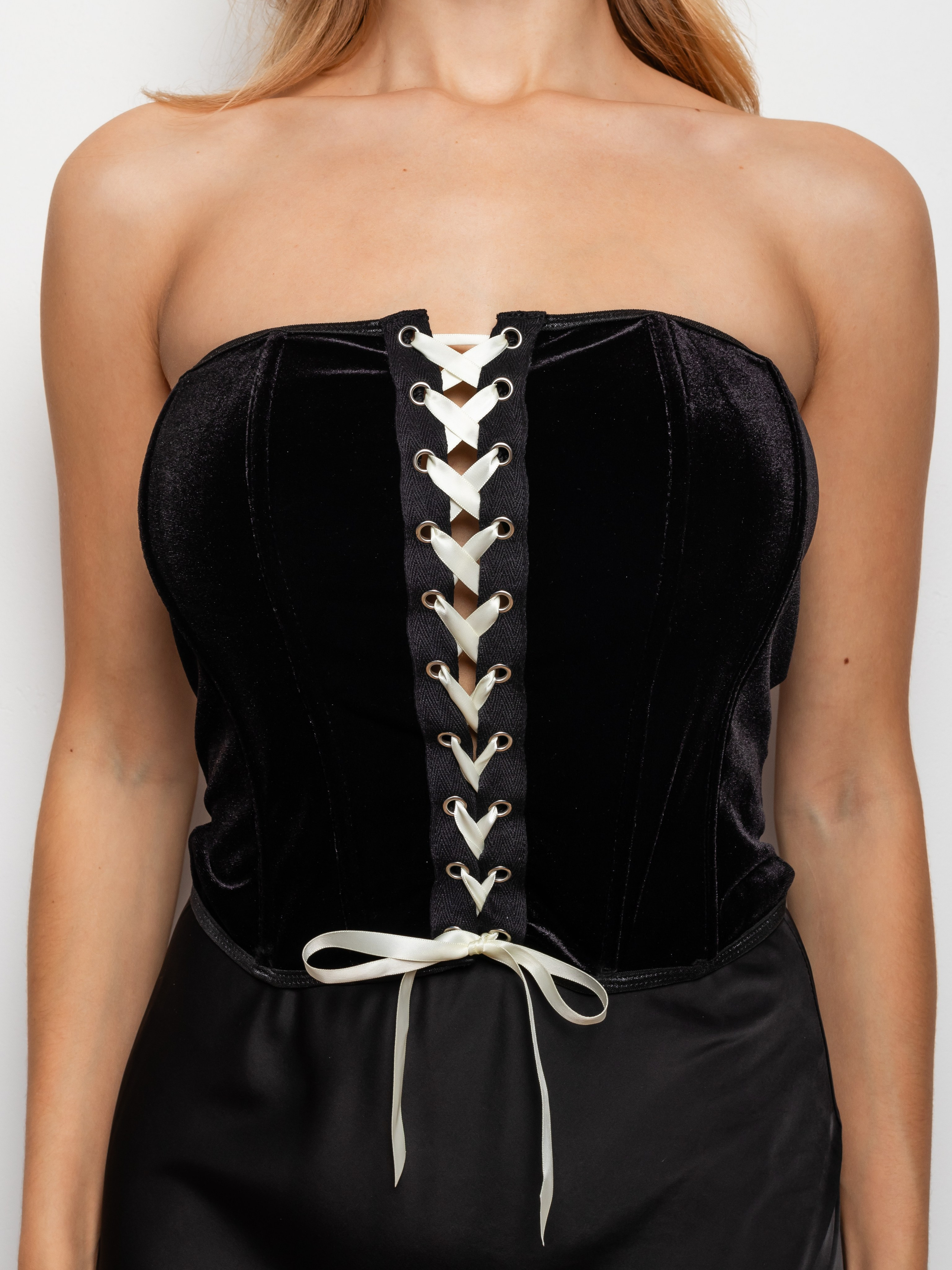 Корсеты. Фотограф в Краснодаре Арина Кудряшова