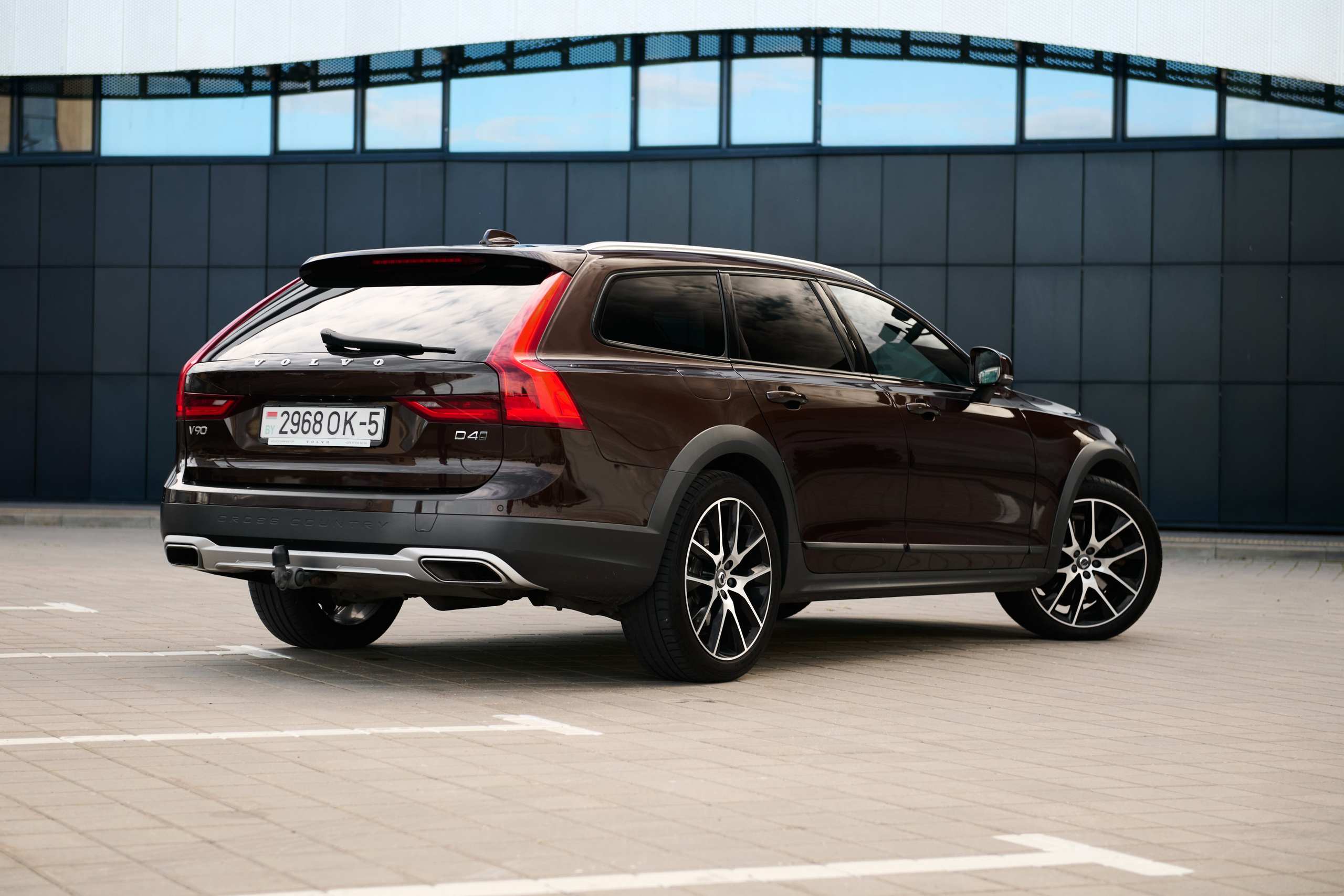 Volvo V90. Александр Тагаев — фотограф в Минске