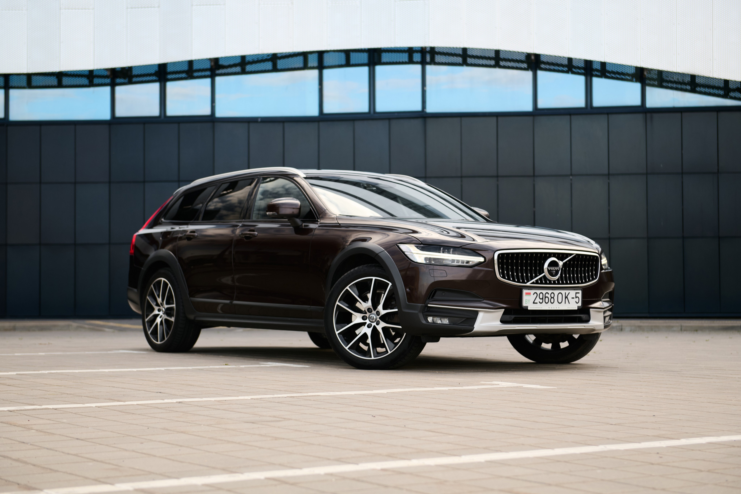 Volvo V90. Александр Тагаев — фотограф в Минске