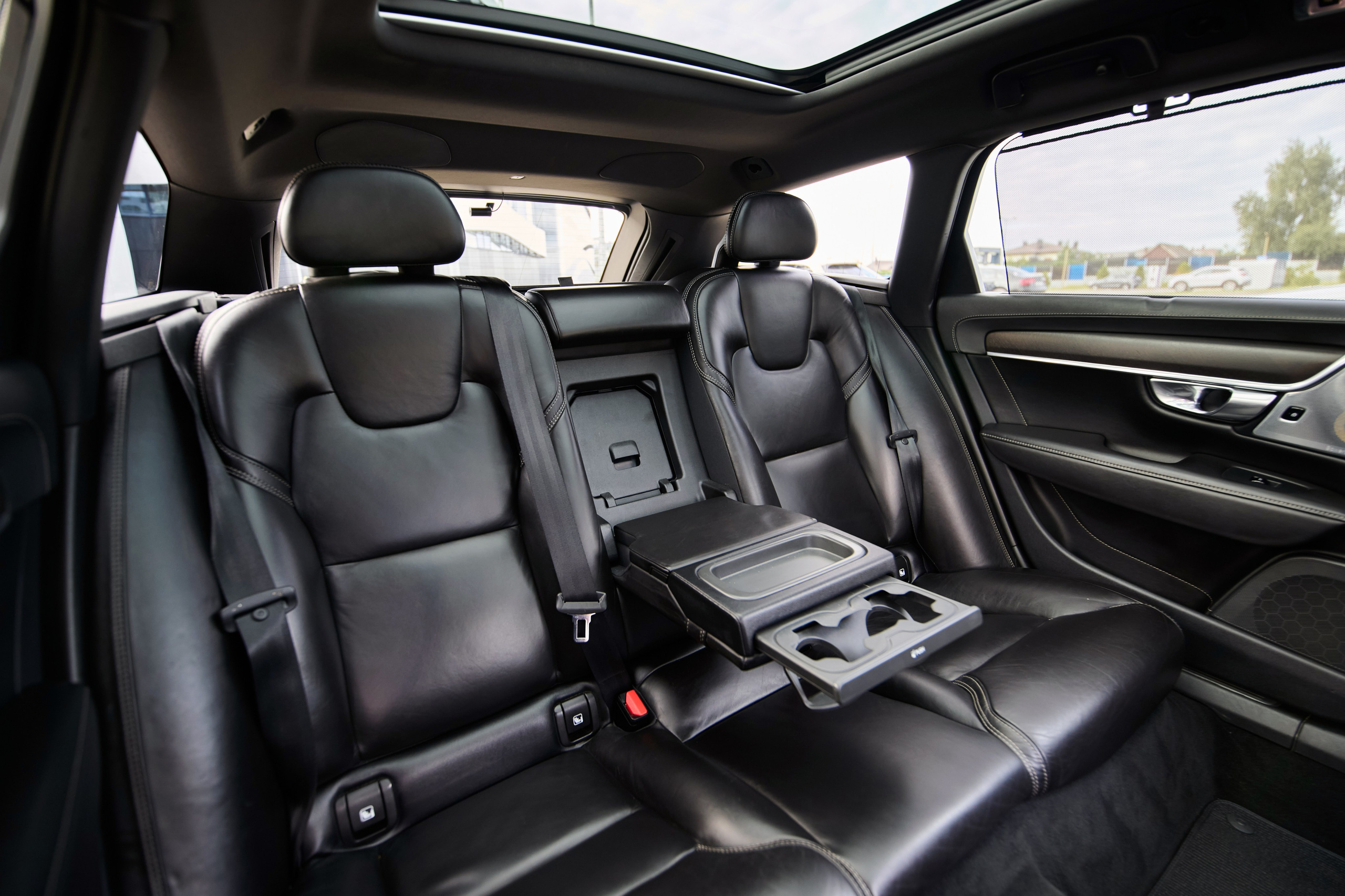 Volvo V90. Александр Тагаев — фотограф в Минске