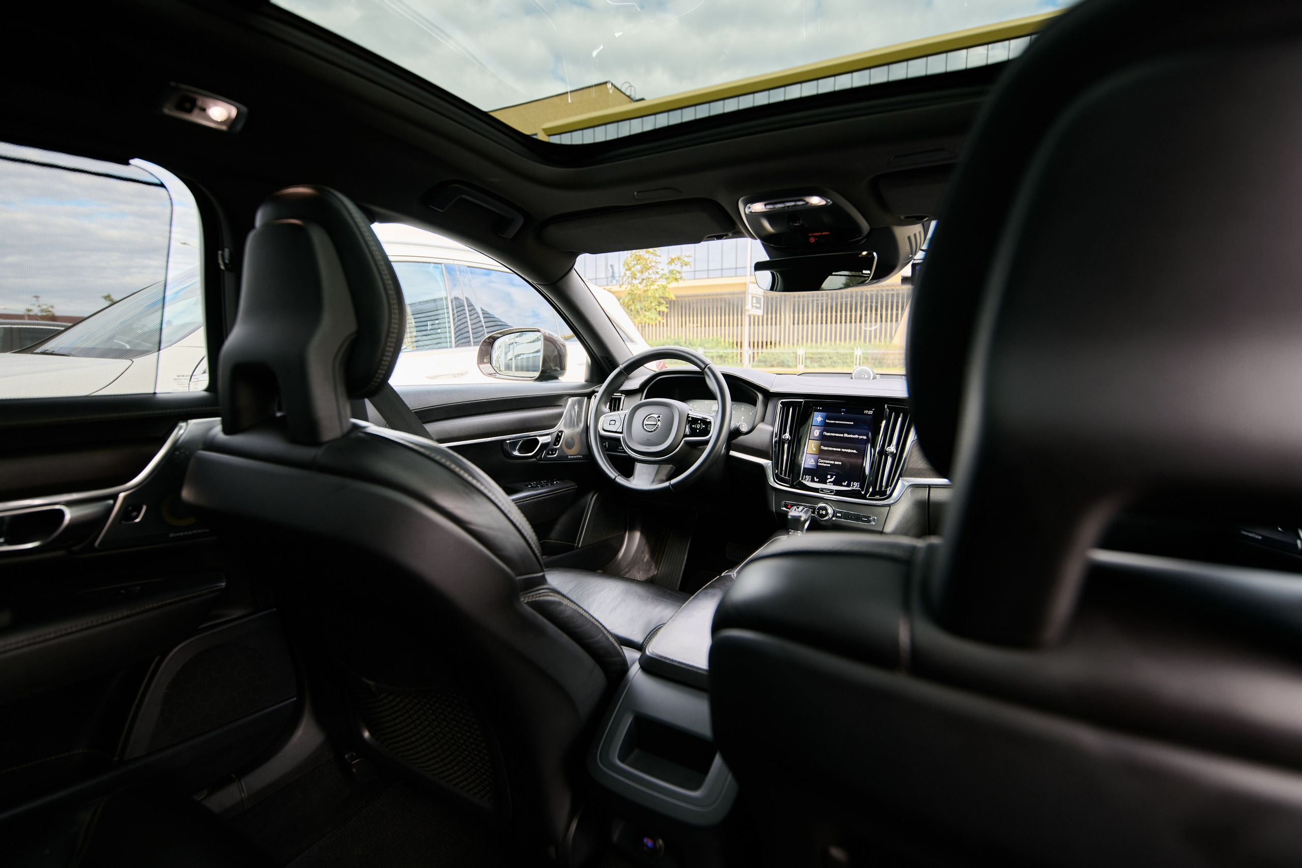 Volvo V90. Александр Тагаев — фотограф в Минске