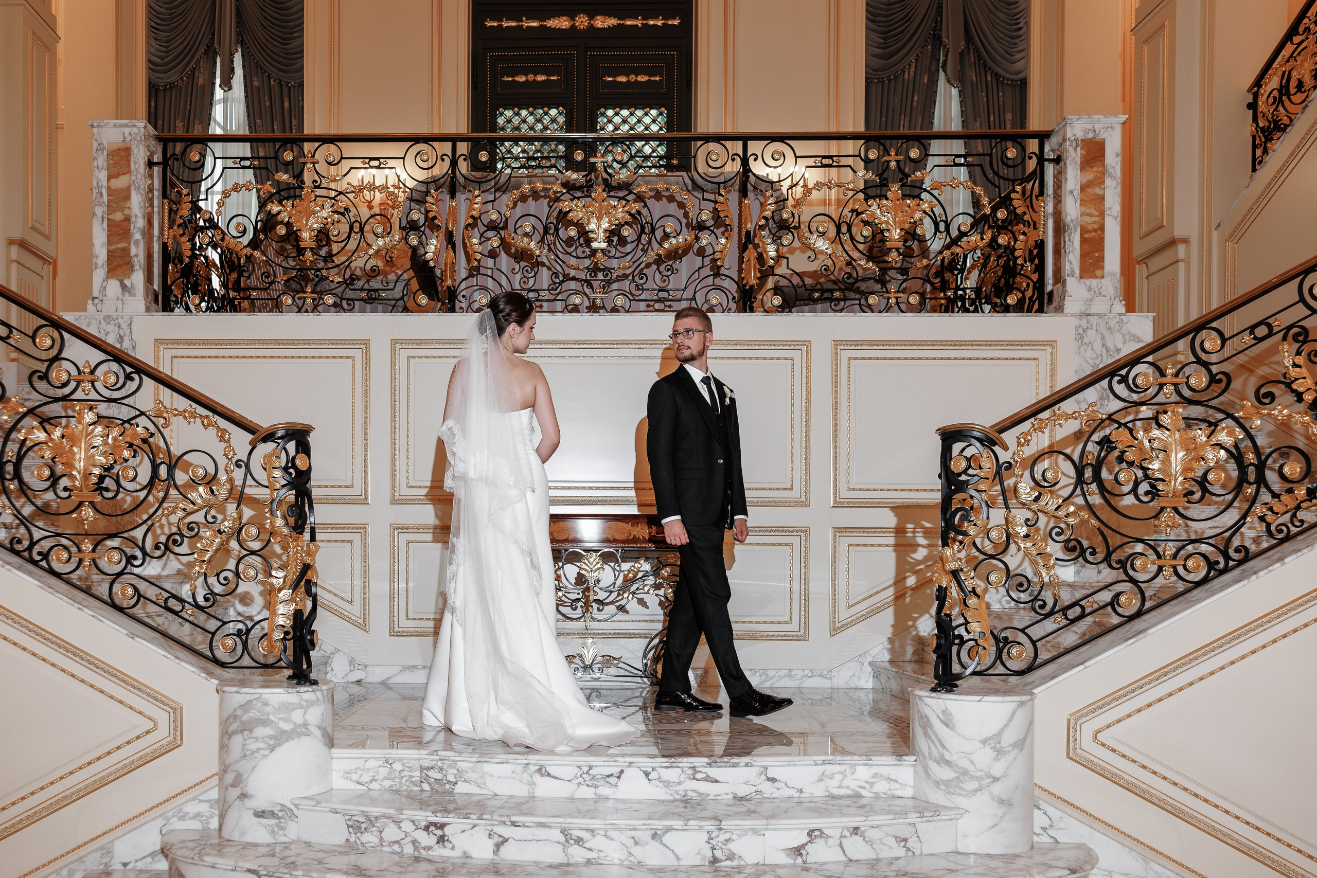 Анонс свадьбы Иры и Никиты. Прогулка в отеле Крымский Бриз. Свадебный фотограф в Крыму и Севастополе Ольга Баскакова