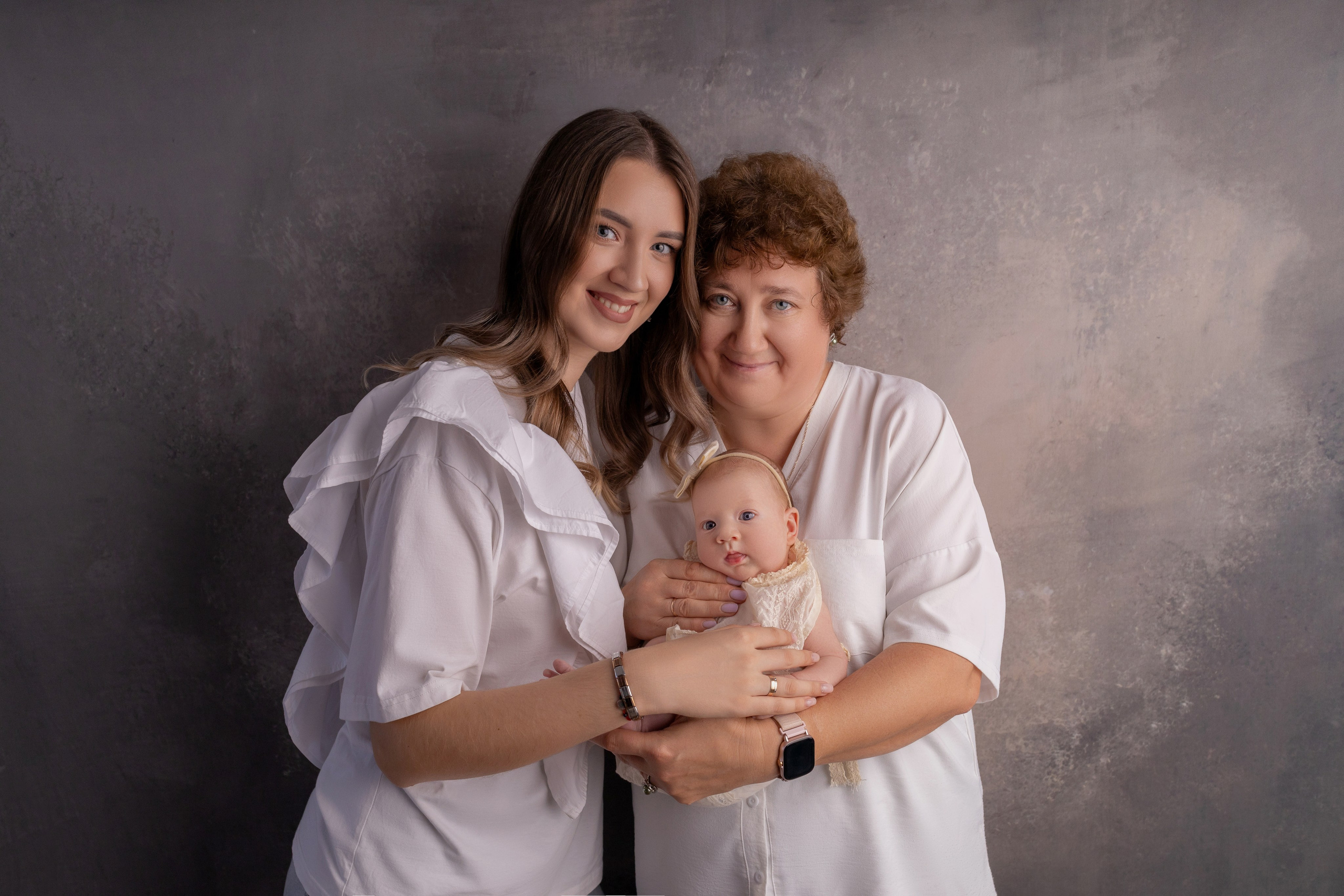 Семейные кадры от Elvira Kamaeva. Фотограф новорожденных малышей в Омске и Омской области Эльвира Камаева