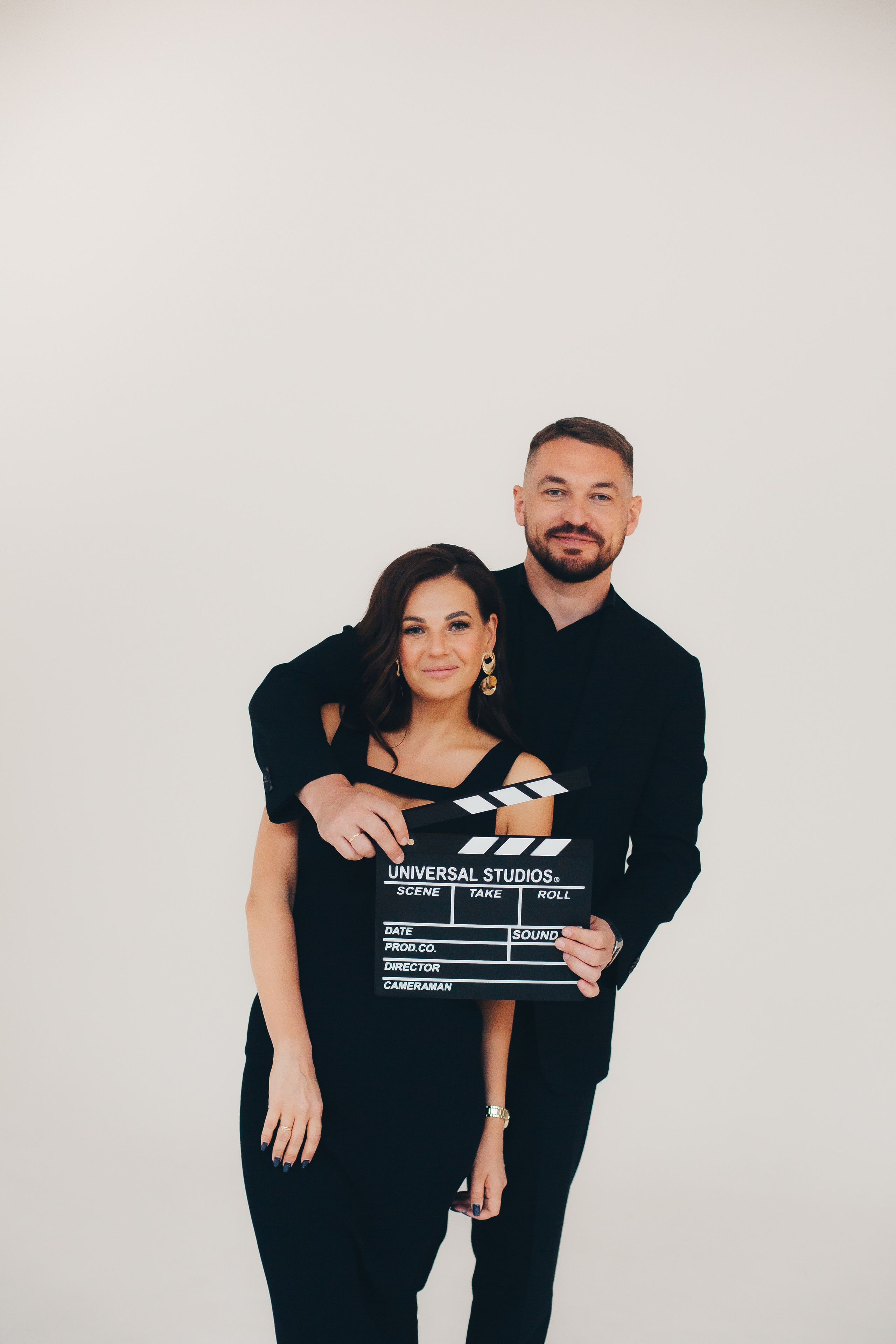 Семейная съёмка на белом фоне. Фотограф Евгения Мальцева, Архангельск