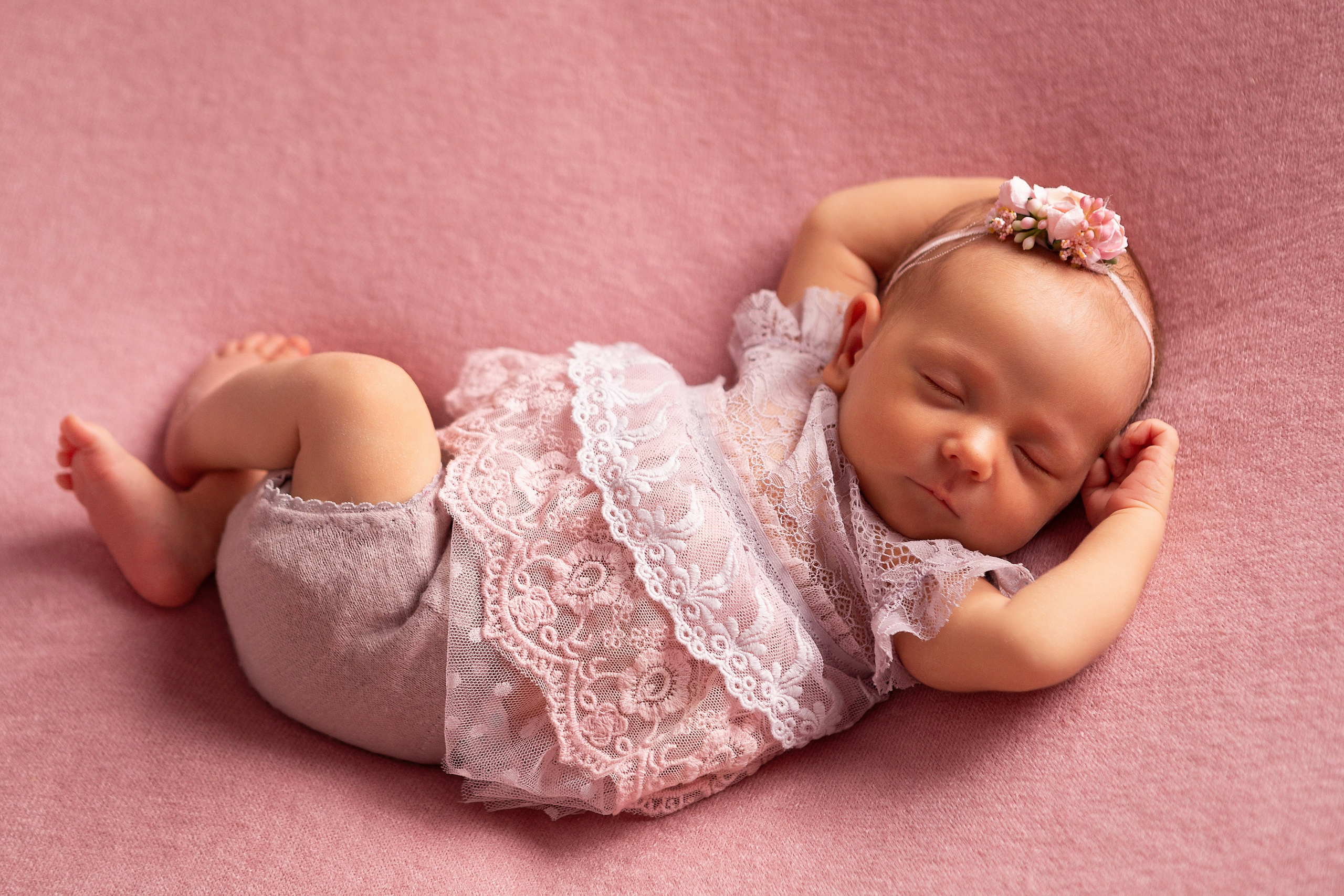 Новорожденные. ФОТОГРАФ НА ГОДИК, БЕРЕМЕННОСТИ, НОВОРОЖДЕННЫХ, КРЕЩЕНИЯ МОСКВА