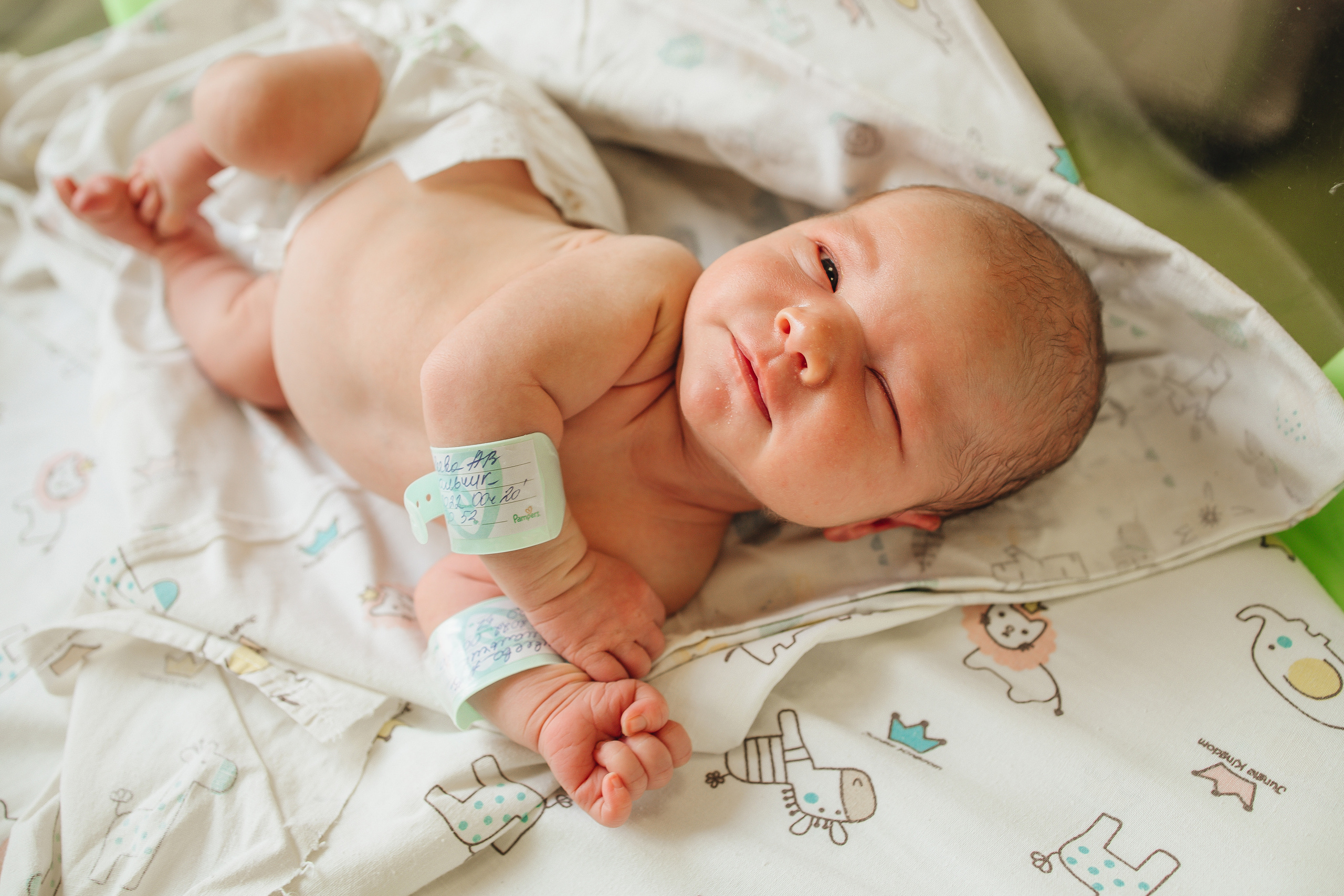 МАЛЫШИ в палате. МиМика — самая детская фотография