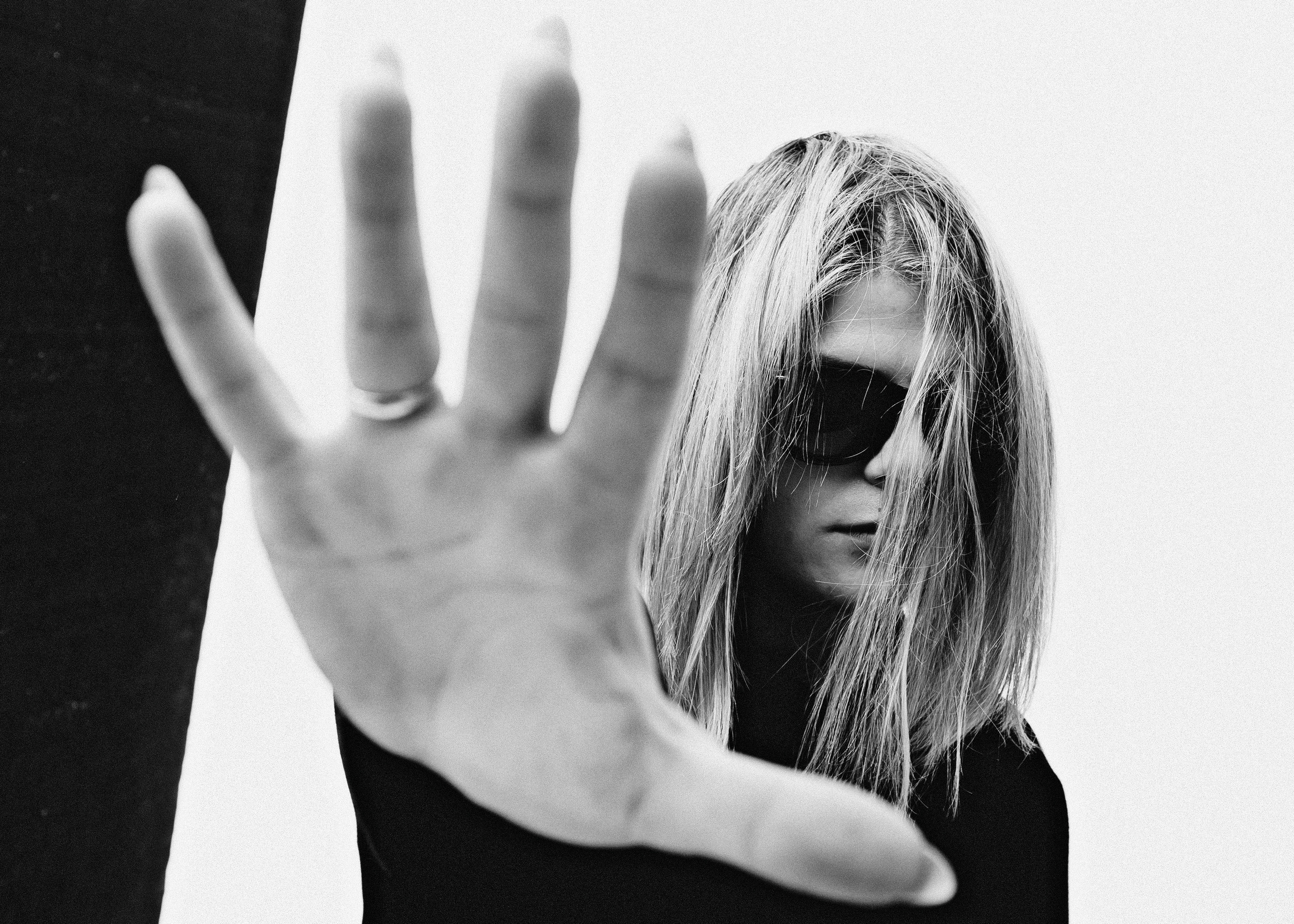 Анна К. Спасибо за проявленный интерес к моему творчеству! Меня зовут Россохат