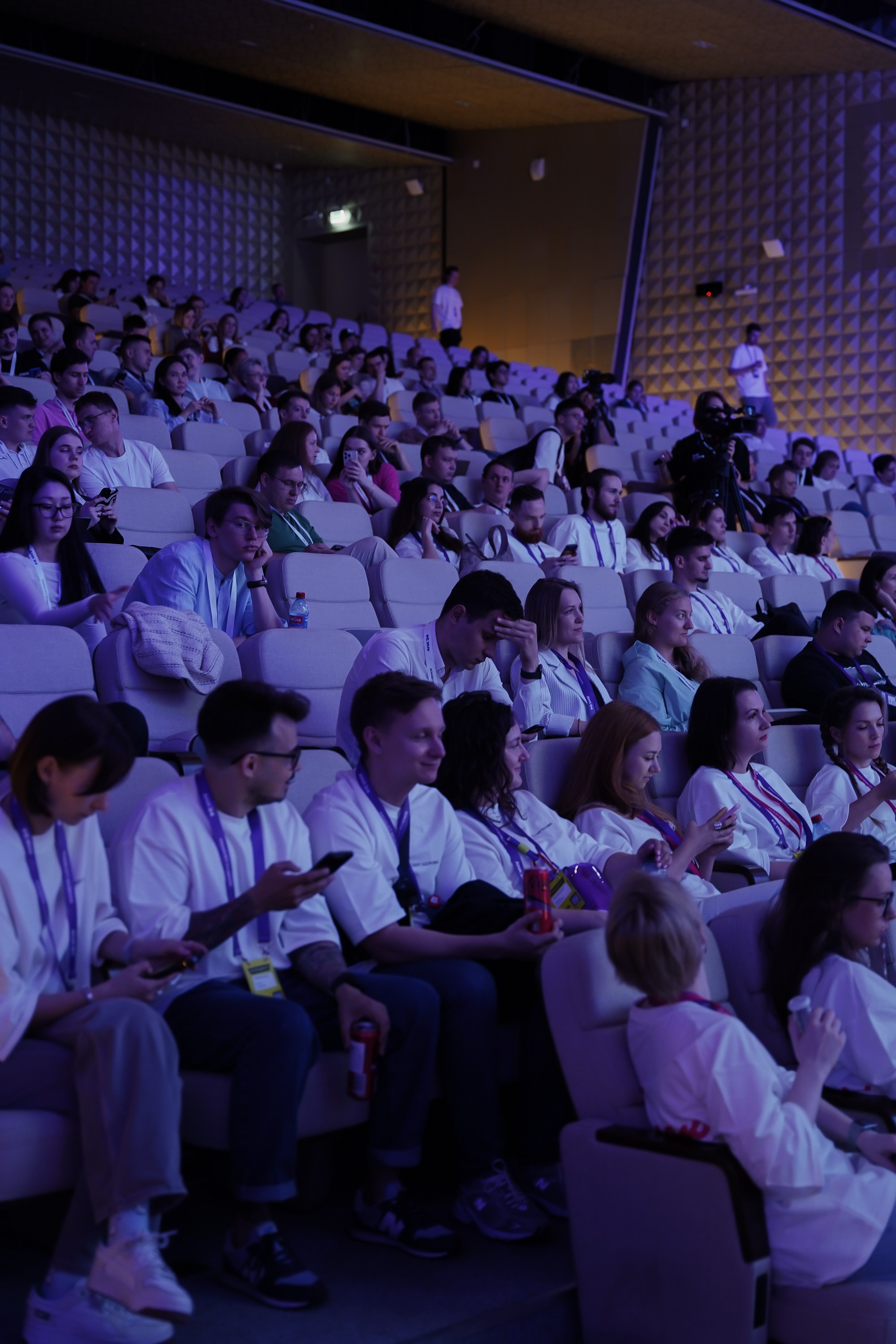 Aha! — 6 июня 2024. Фотобанк Матемаркетинг