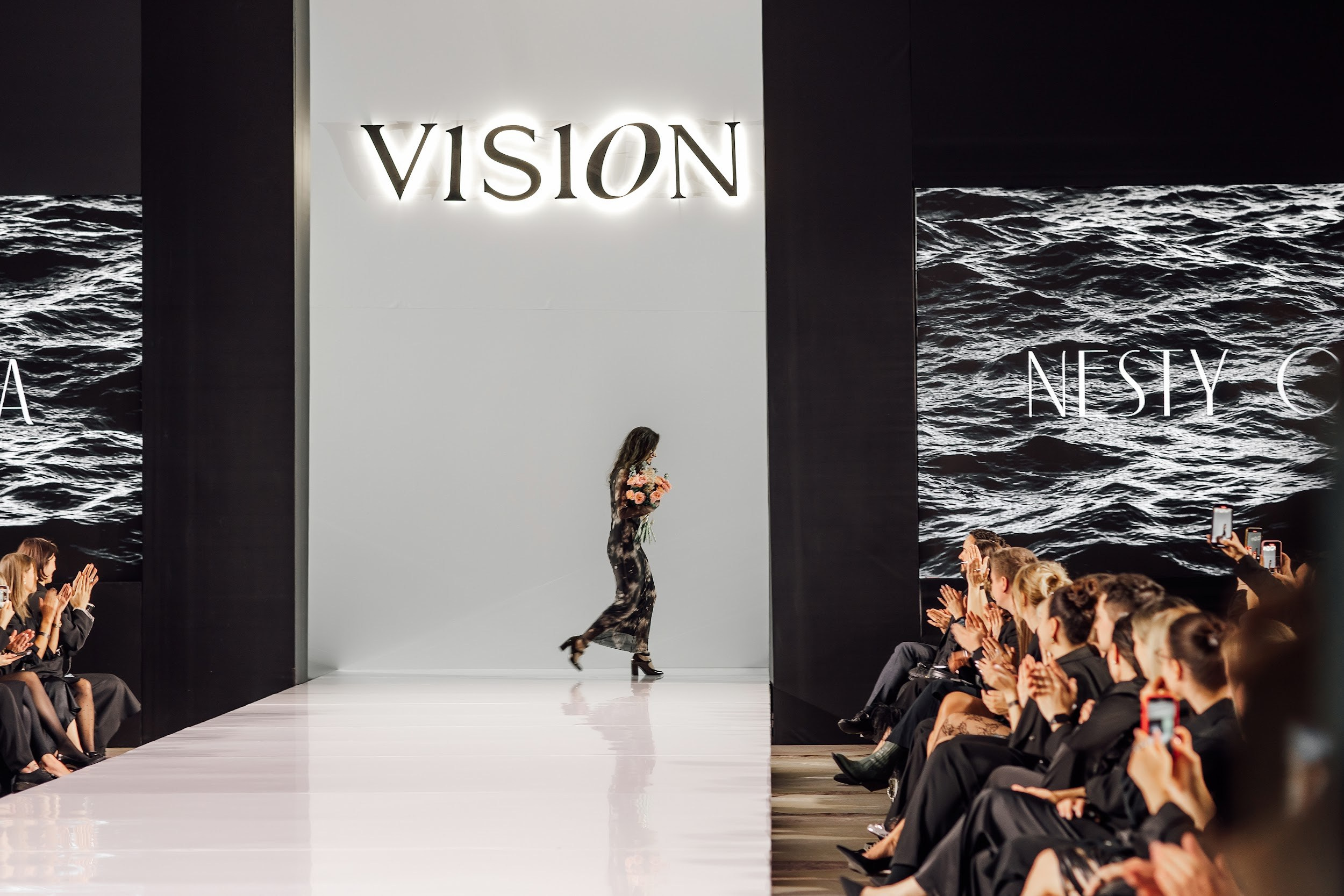 VISION. Любовь Чуляева — свадебный фотограф в Москве и Европе