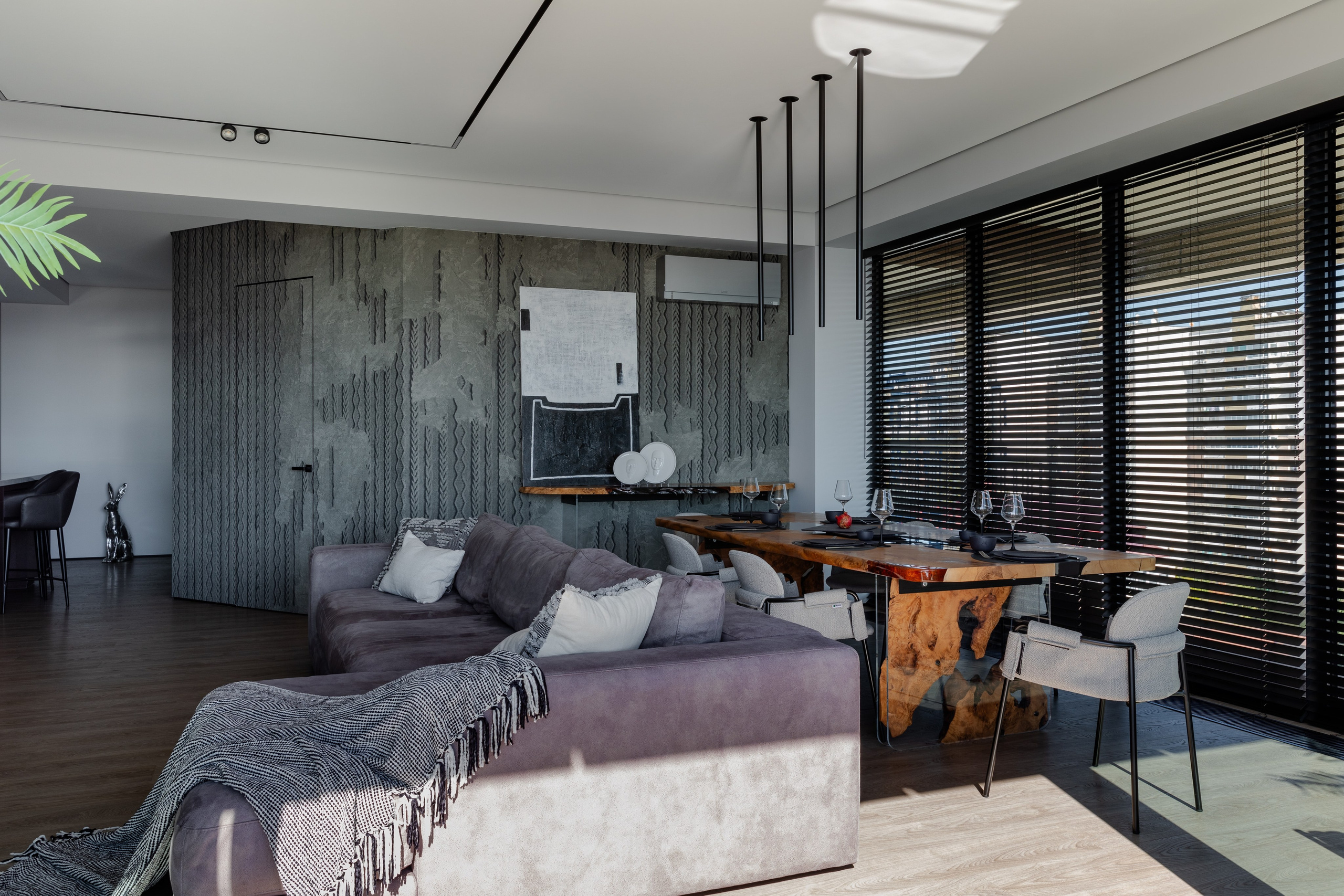 Интерьерная фотосъемка квартиры в ЖК «Беларусь», дизайн проект @regina_gard_. Интерьерный фотограф Москва