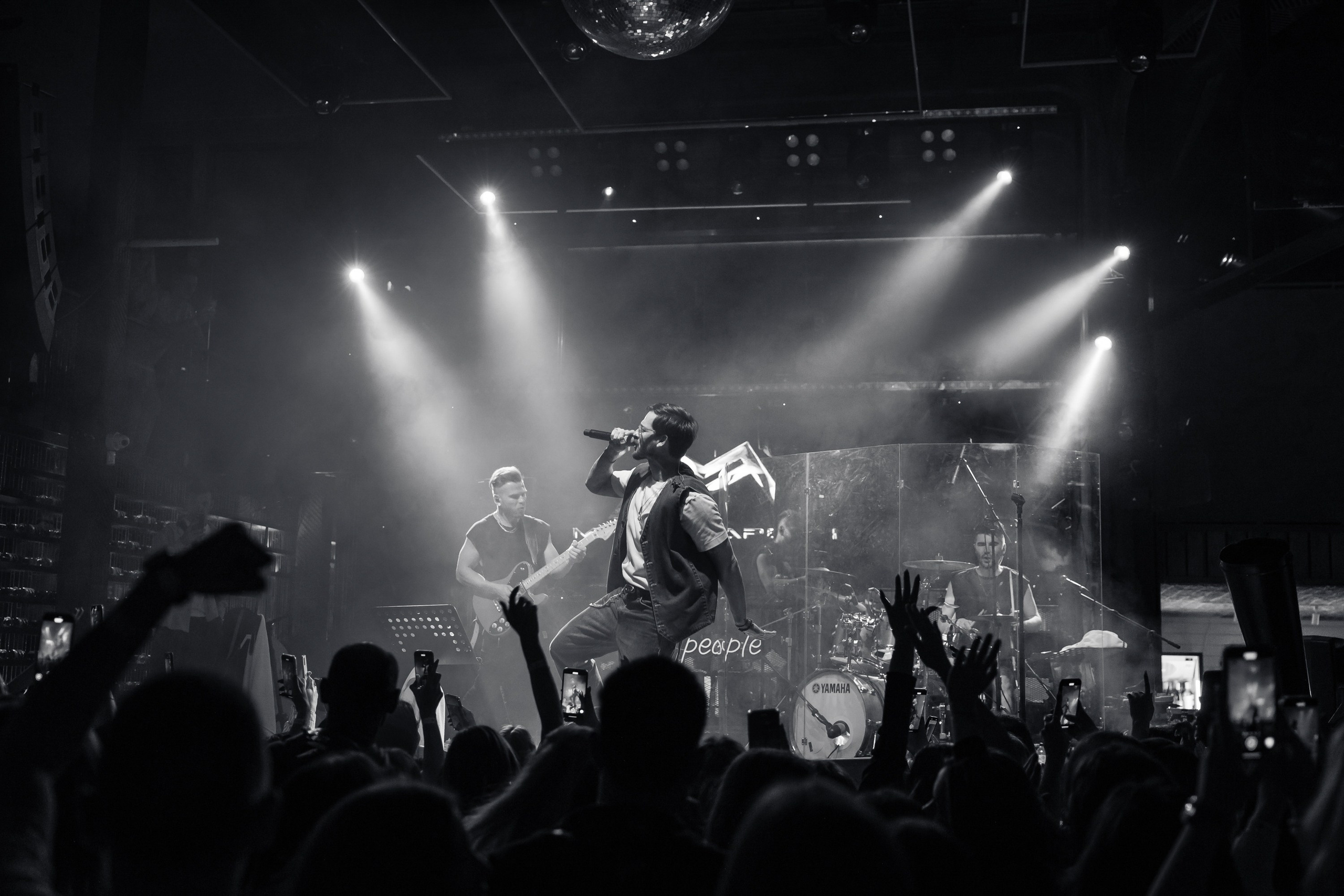 Concert. Событийный и портретный фотограф в Москве — Адам Черноуски