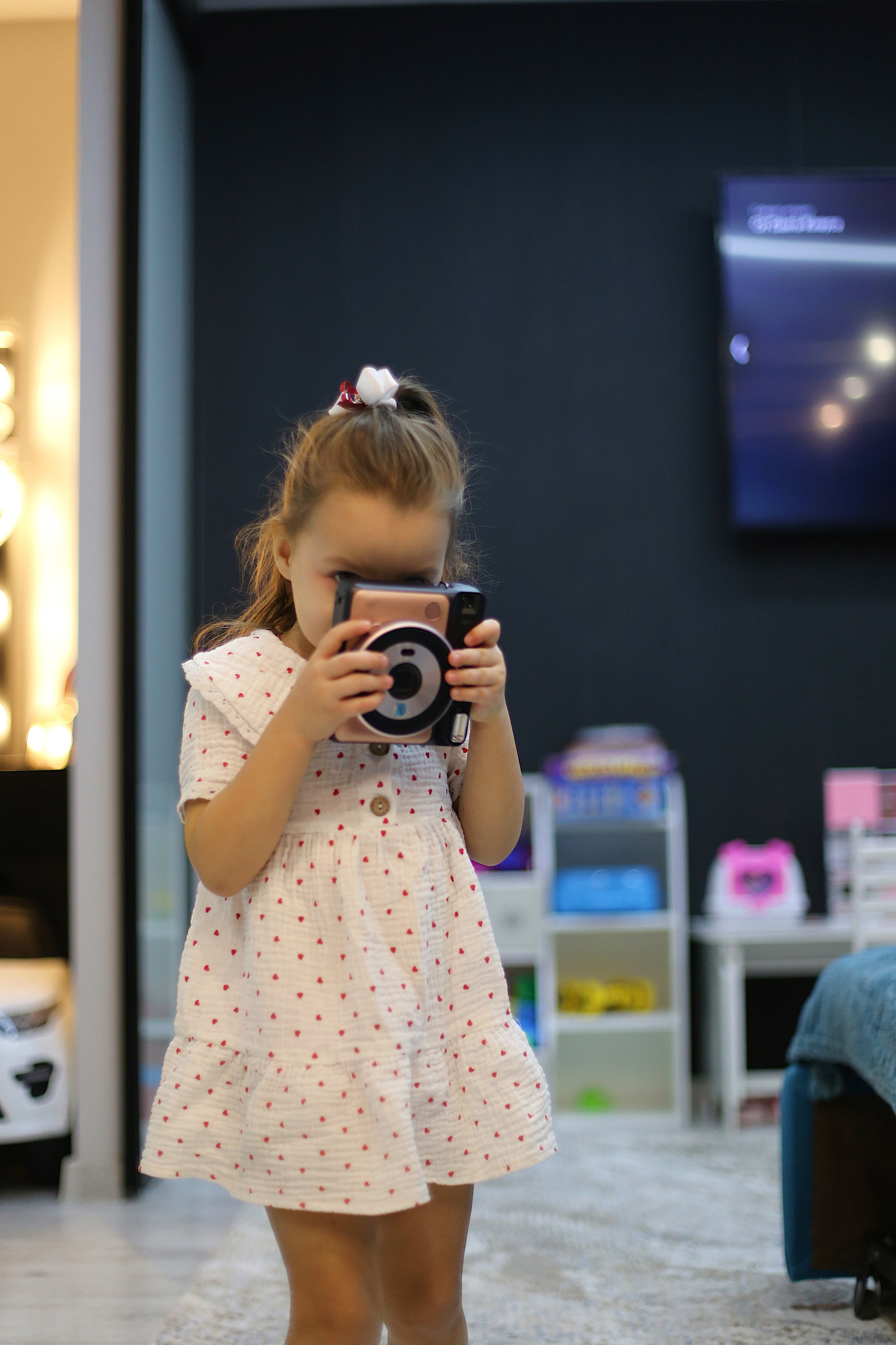 София 3 года. Фотограф Пирумян Анна. г. Сургут, г. Воронеж