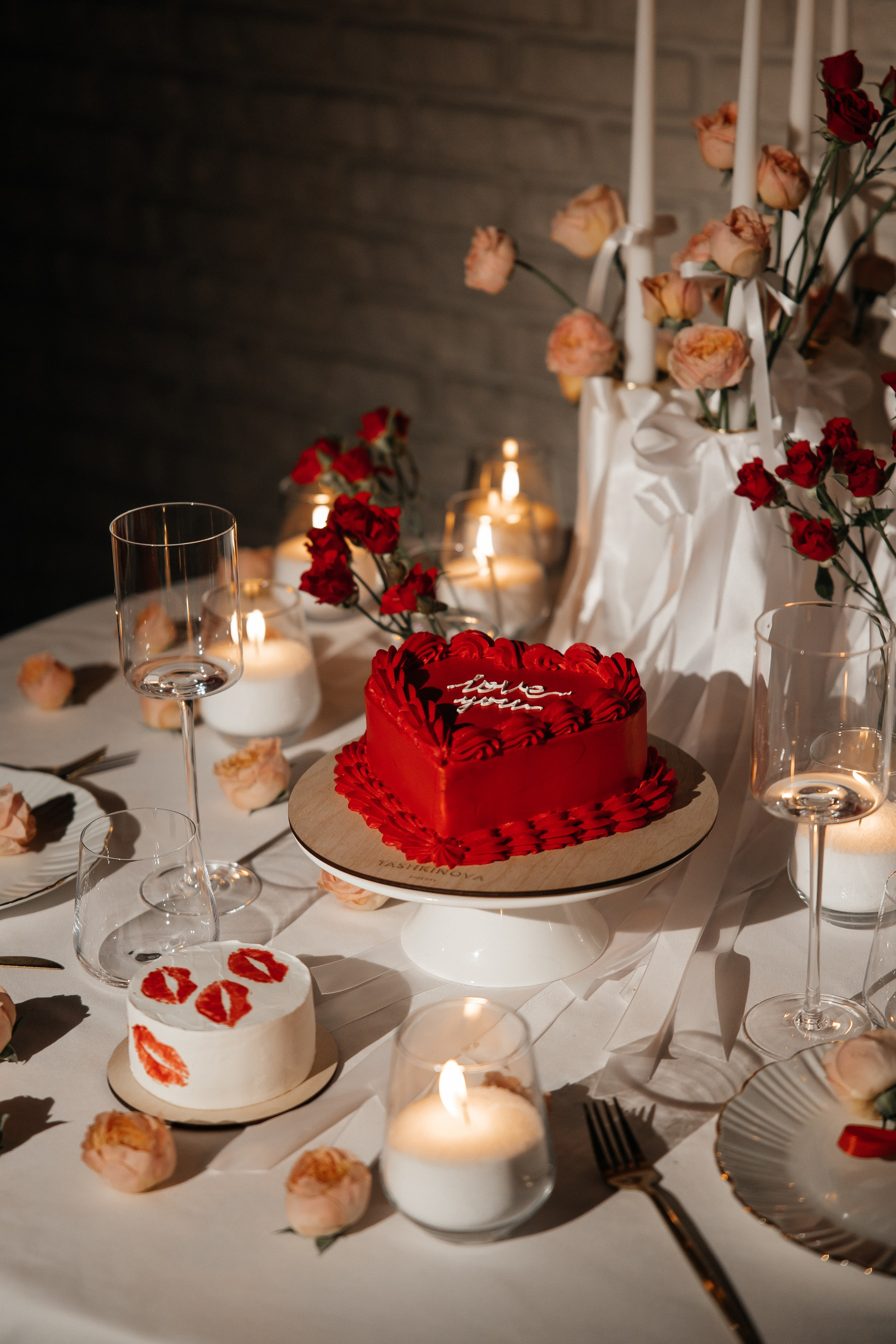 Свидание в отеле во Владивостоке. Организация свадеб и других мероприятий во Владивостоке от «Рядом быть»