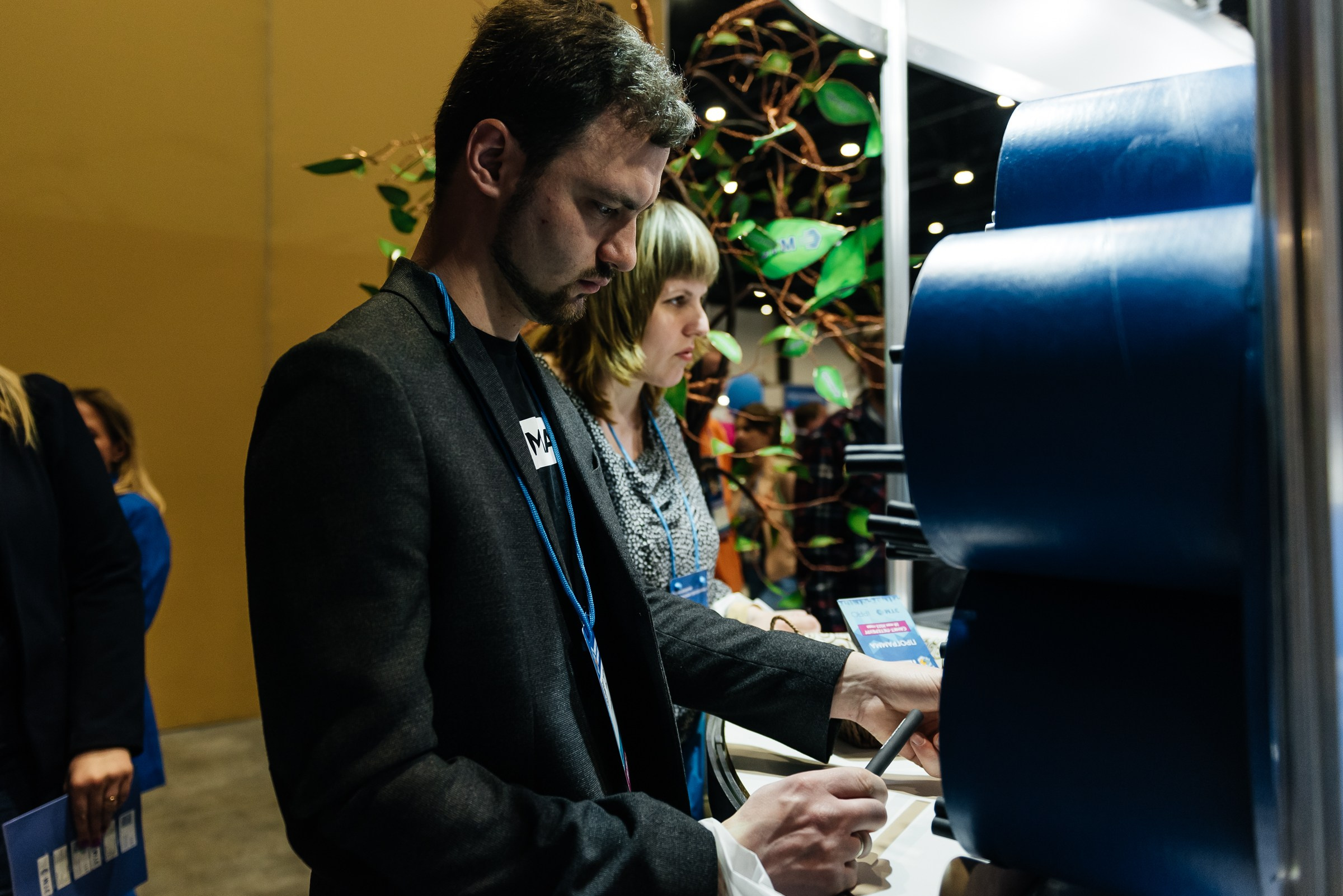 Репортажная съёмка на форуме ЭТМ. Свадебный фотограф в Санкт-Петербурге Венера Ахметова