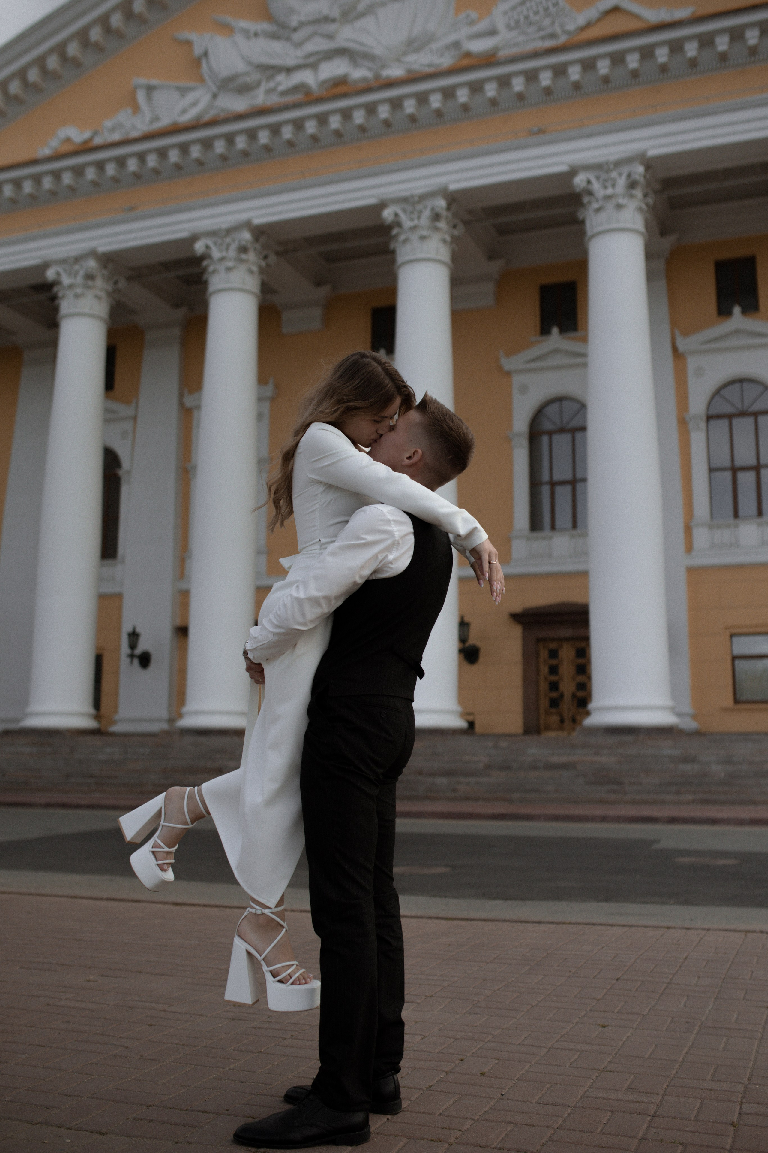 Артем и Диана предсвадебное лавстори. Свадебный фотограф Екатерина Черкасская