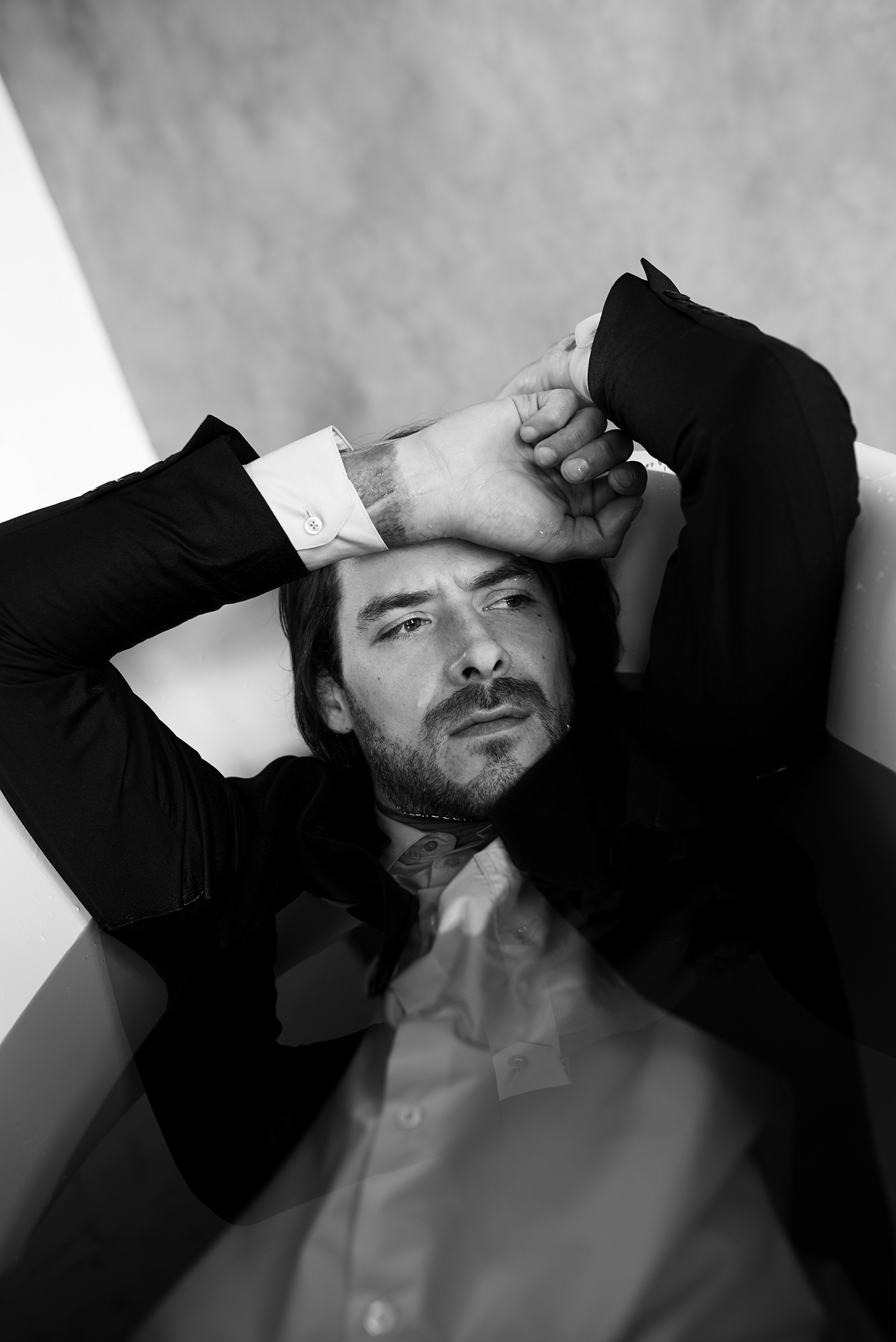 Женя в ванной. Я — Фотограф из Хабаровска