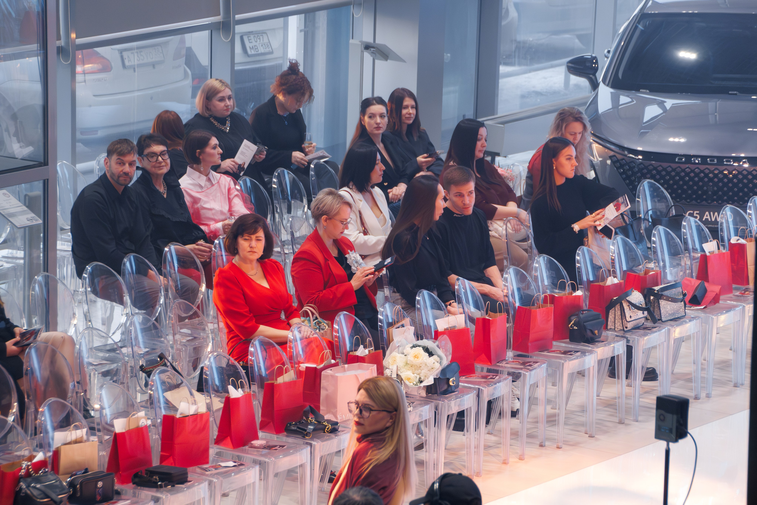 OMODA JAECOO FASHION FEST 2025. Свадебный фотограф в Иркутске Бобылев Никита