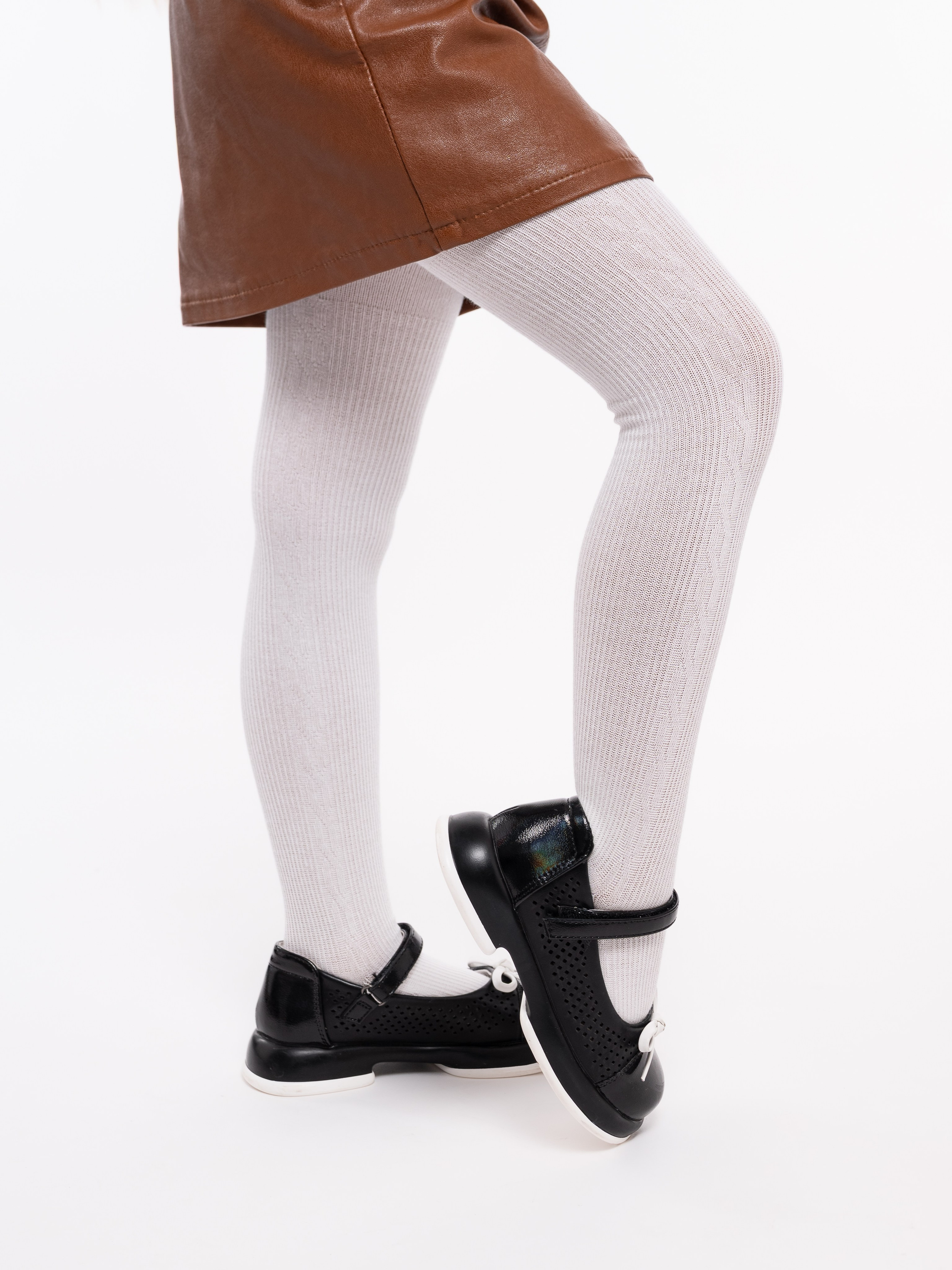 Колготки детские модели + предметка серия 2. Предметный фотограф, фото для маркетплейсов Пятигорск, КМВ