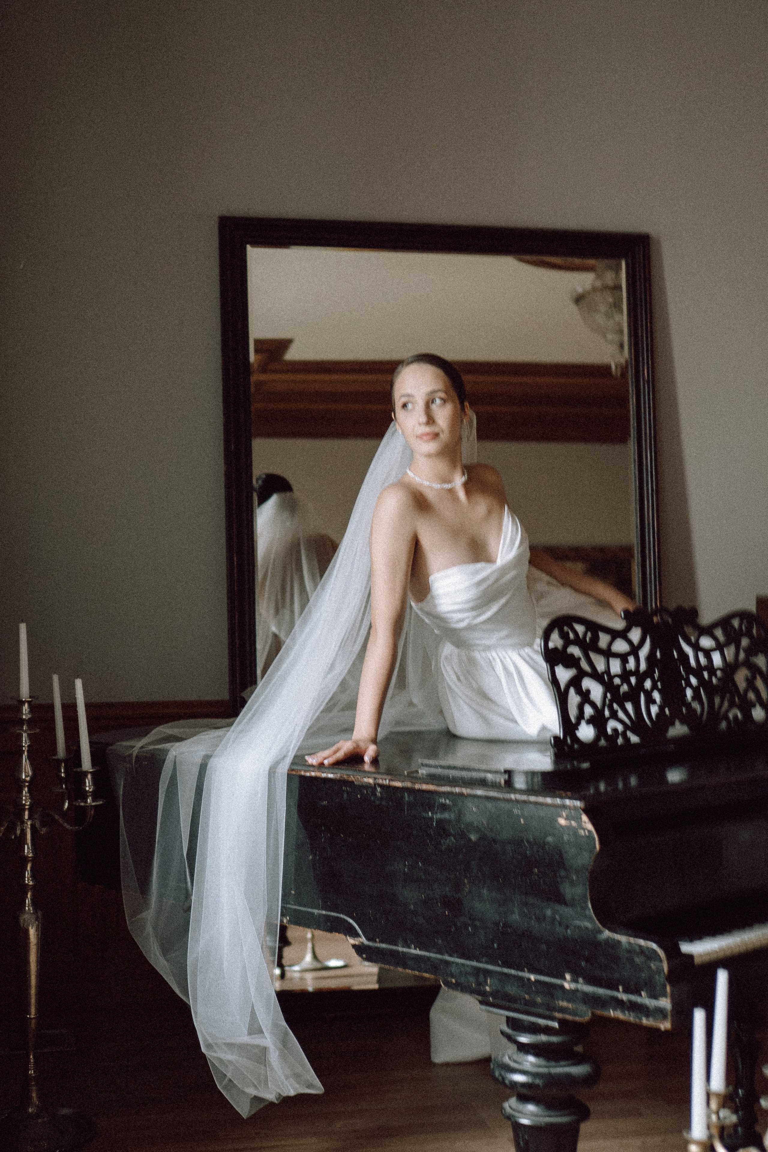 СВАДЕБНАЯ ПРОГУЛКА В САНТК-ПЕТЕРБУРГЕ (ИСАКИЕВСКИЙ СОБОР, ЗИМНЯЯ КАНАВКА, ЭРМИТАЖ И БОЛЬШАЯ МОРСКАЯ УЛИЦА). Профессиональный фотограф, Санкт-Петербург — Виктория Богомолова