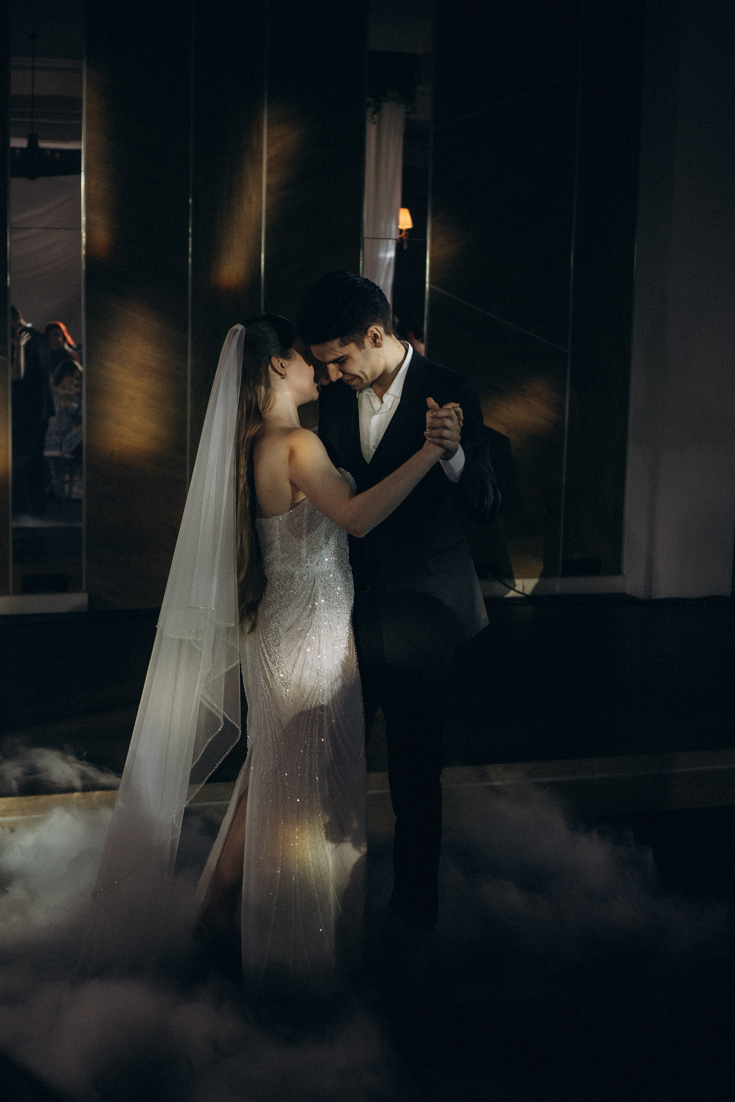 СВАДЕБНАЯ СЬЕМКА СБОРОВ В ОТЕЛЕ И ВЫЕЗД НА ЦЕРЕМОНИЮ (СНЯТО В СИБИРЕ В НИЖНЕВАРТОВСКЕ). Профессиональный фотограф, Санкт-Петербург — Виктория Богомолова