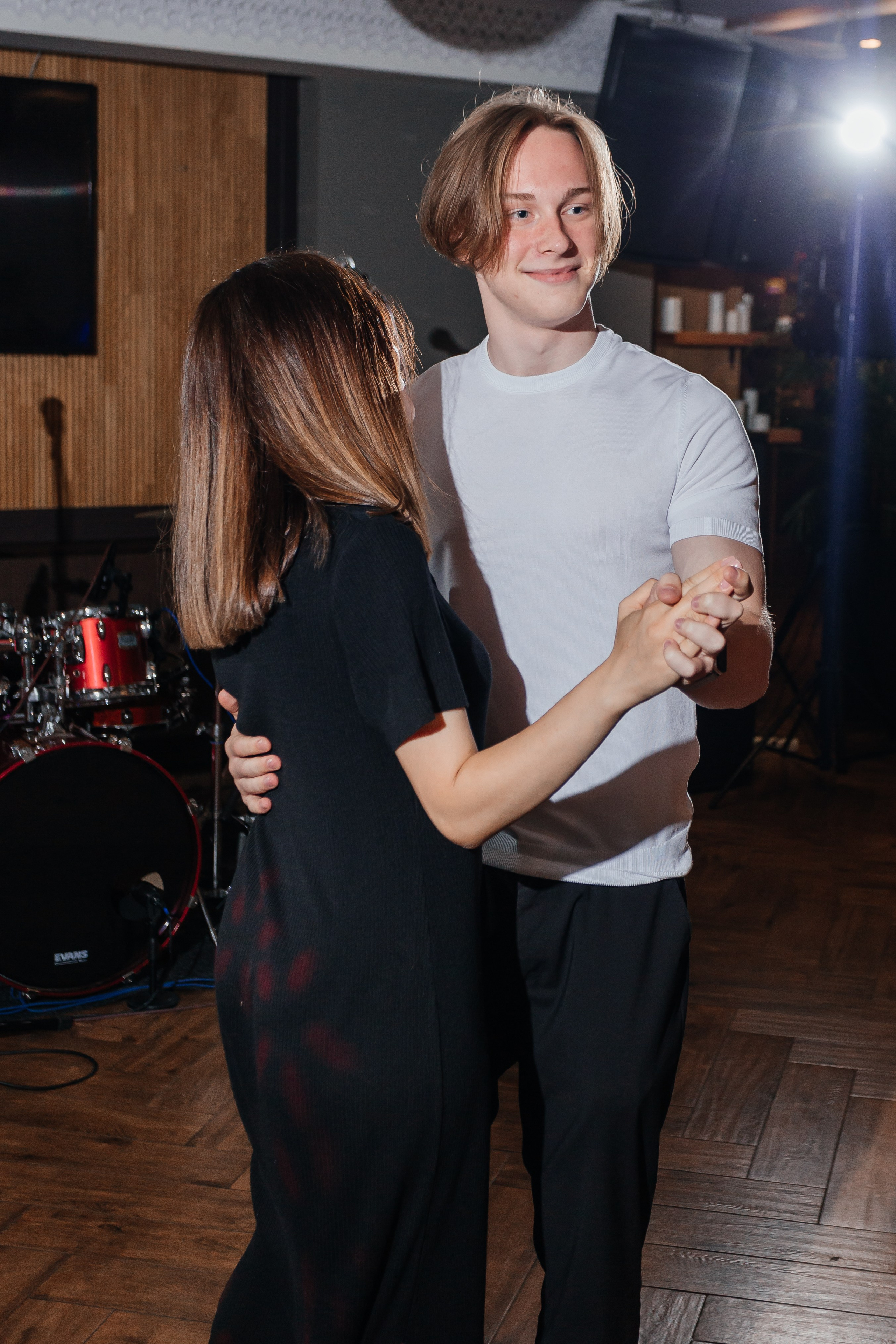 Выпускной 11 «А». Школа № 42. Свадебный фотограф в Краснодаре Николай Крауз