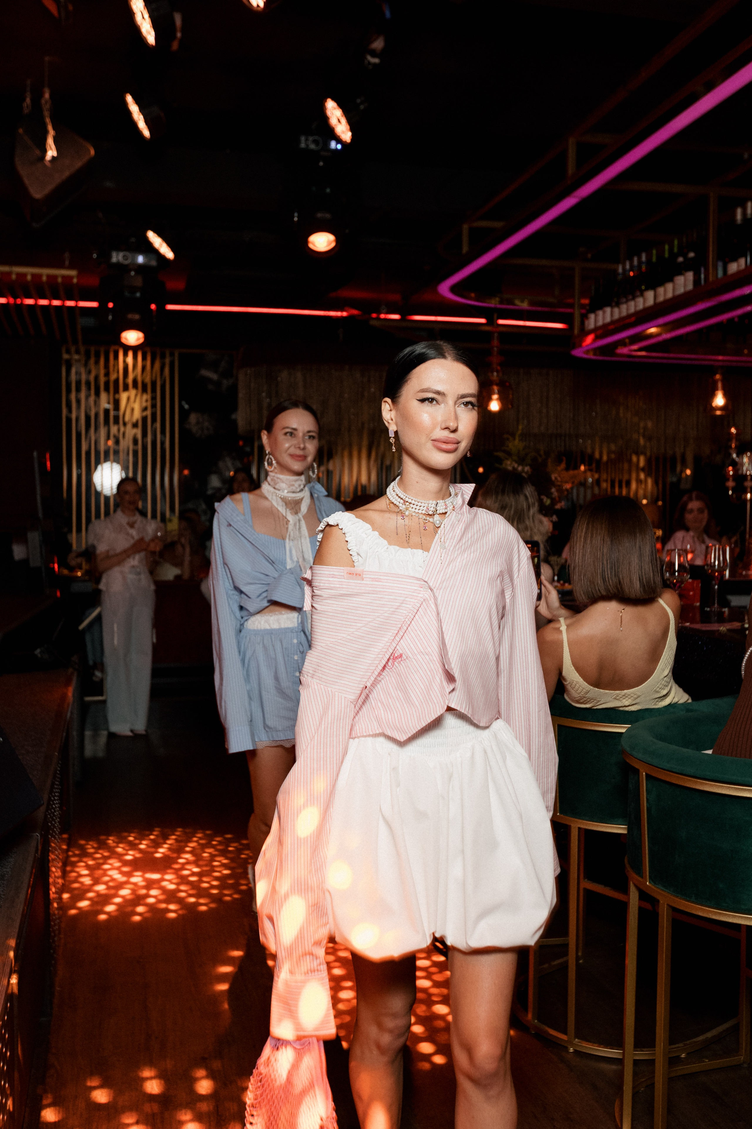 ELE AMU x PLUM — Показ новой коллекции брендов. СВОИ. ФОТООТЧЕТЫ-СОБЫТИЯ-МЕСТА