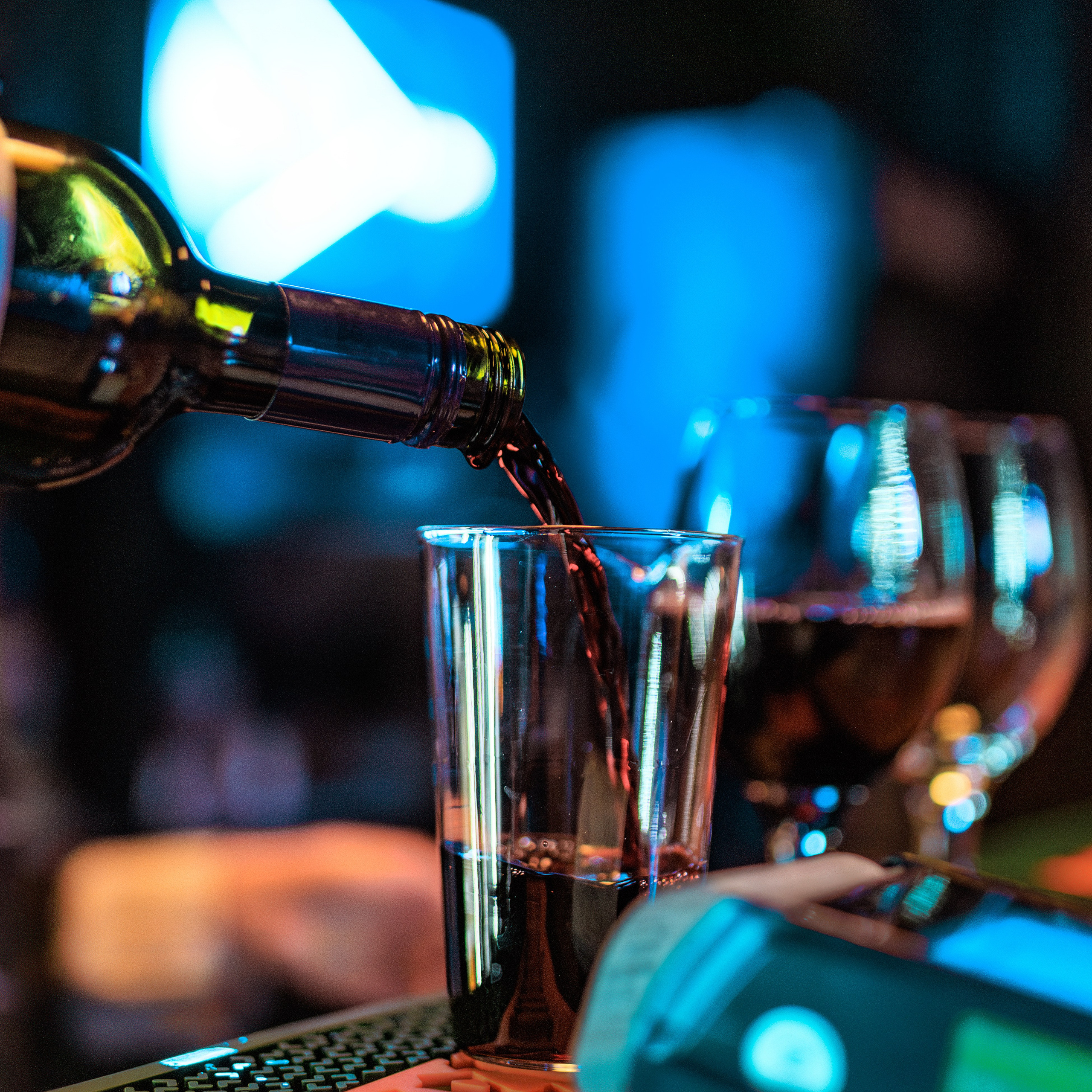 24.01.25 White party. Репортажный фотограф Екатеринбург | Яркий, качественный репортаж | Концерты, клубы, репортаж, праздники, корпоративы