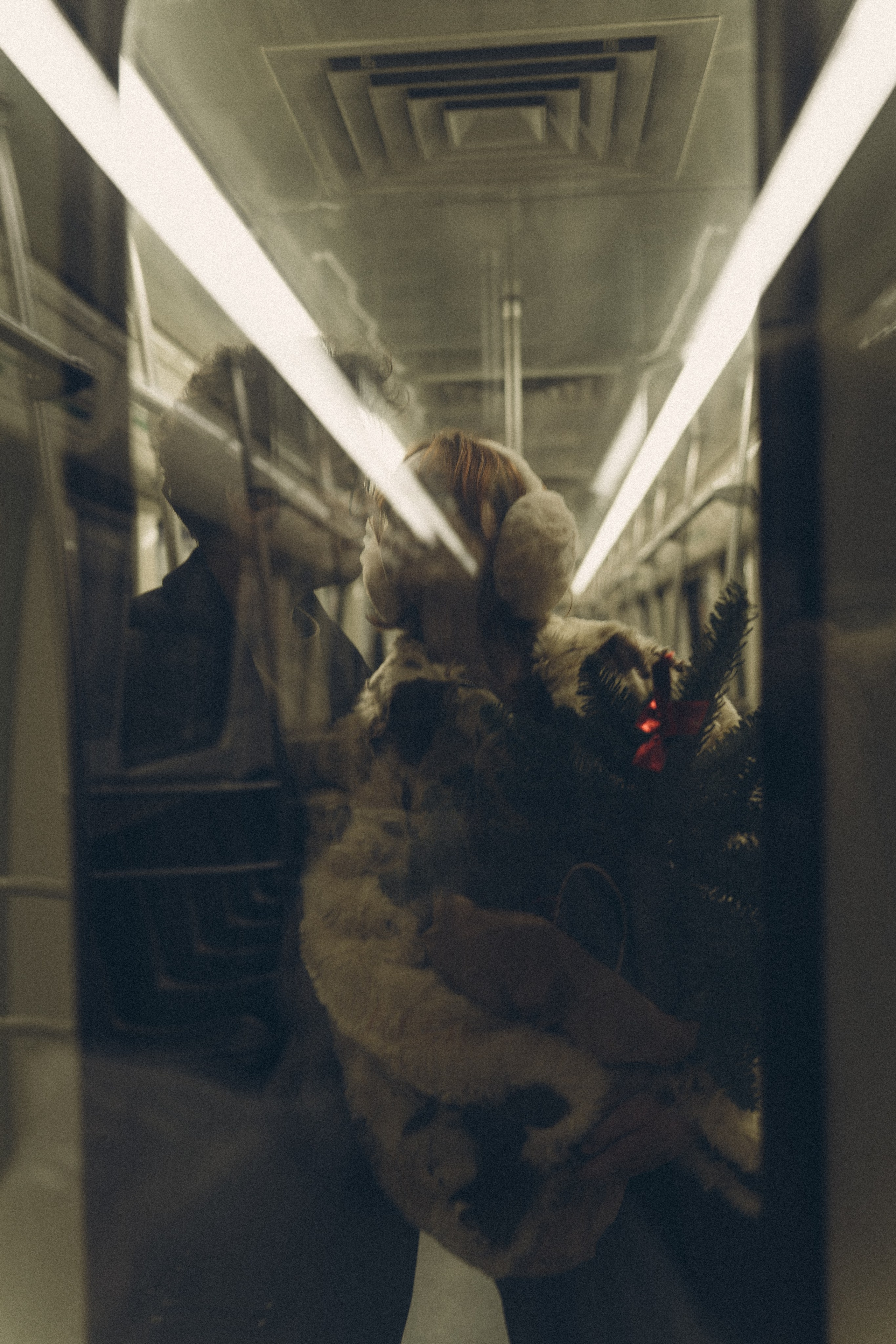 НОВОГОДНЯЯ ФОТОСЕСИИЯ ПАРЫ В МЕТРО ЛЮБОВЬ. Профессиональный фотограф, Санкт-Петербург — Виктория Богомолова