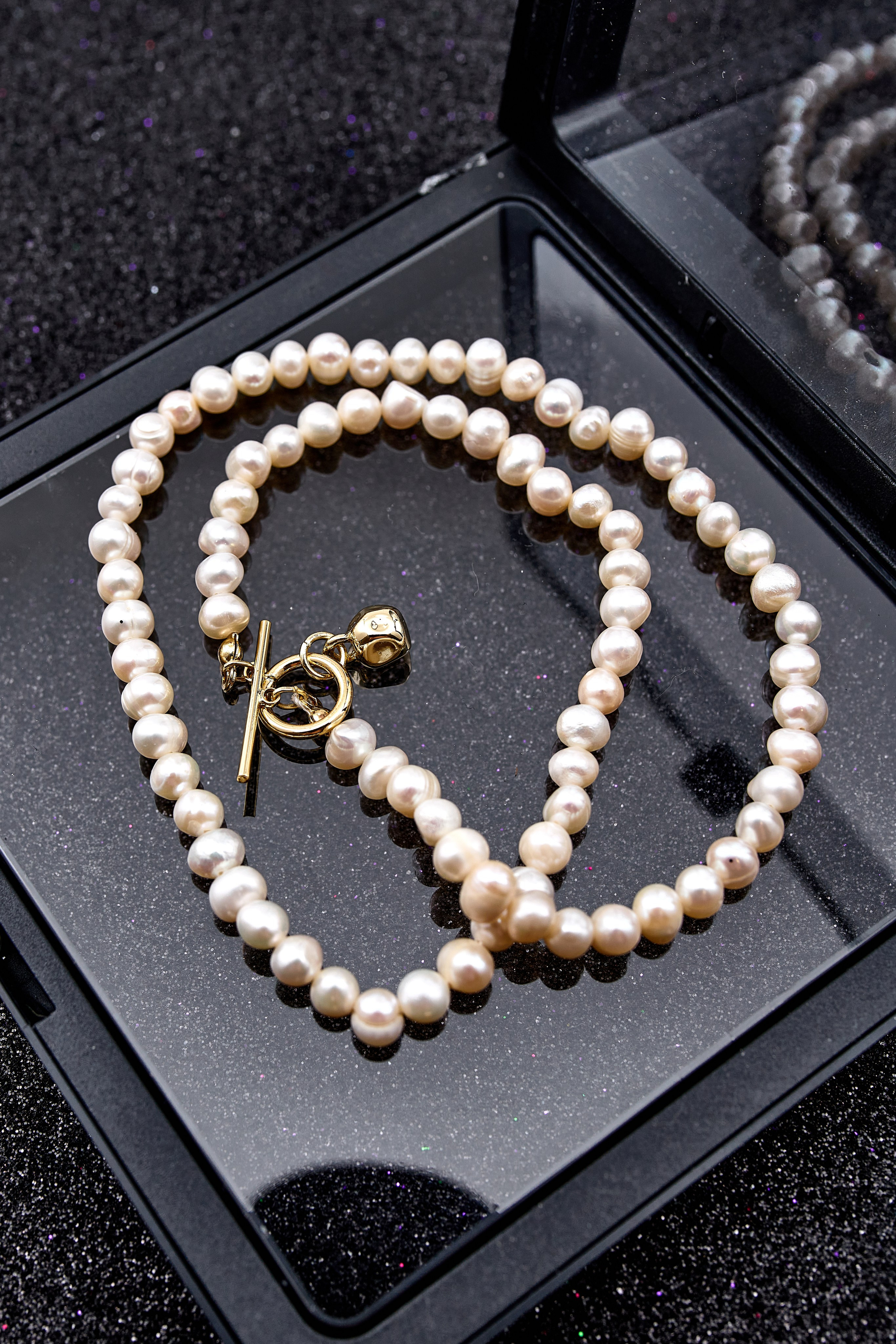 Ювелирные изделия. Каталожный предметный фотограф