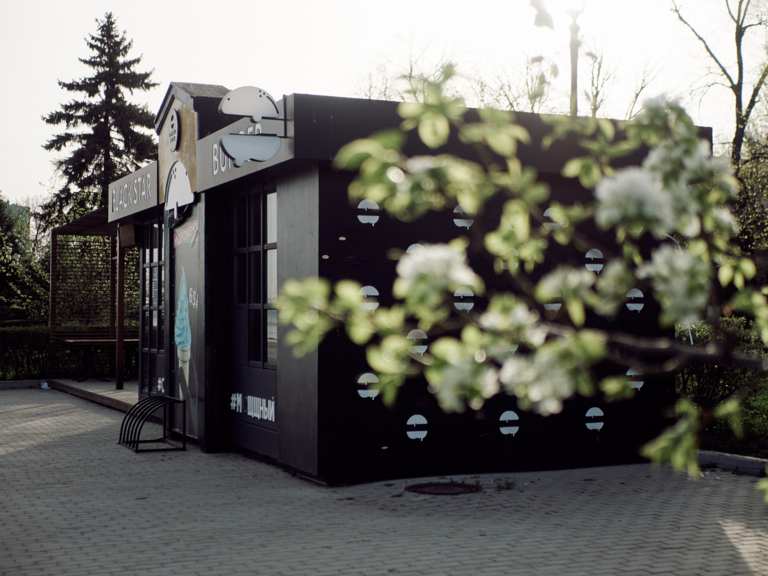 Фотографии набережной Волги. 22 апреля 2024 года