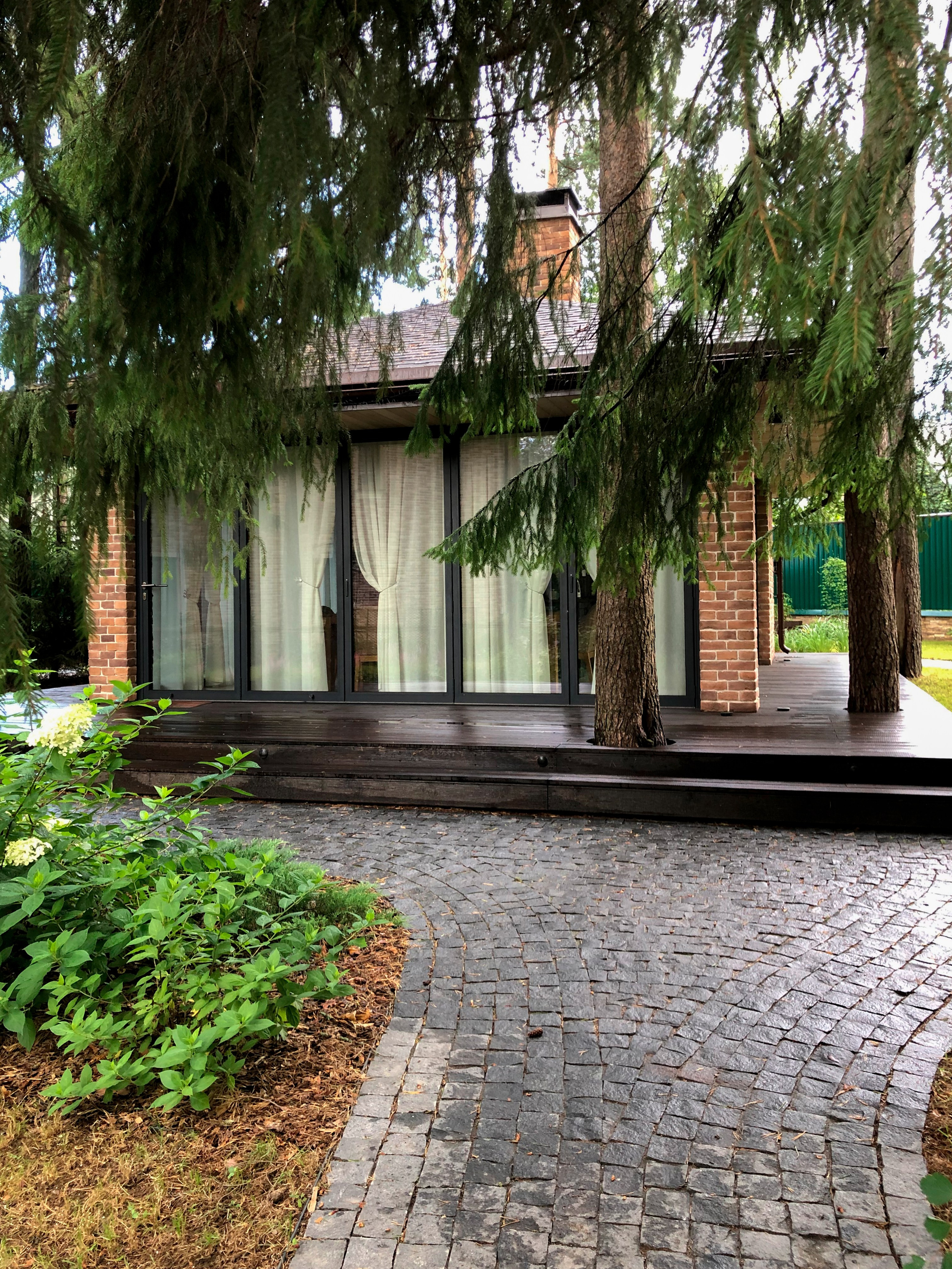 Частная архитектура, связь с природой, природные материалы, гриль хаус дизайн, grill house, загородное строительство, вкусная еда, друзья