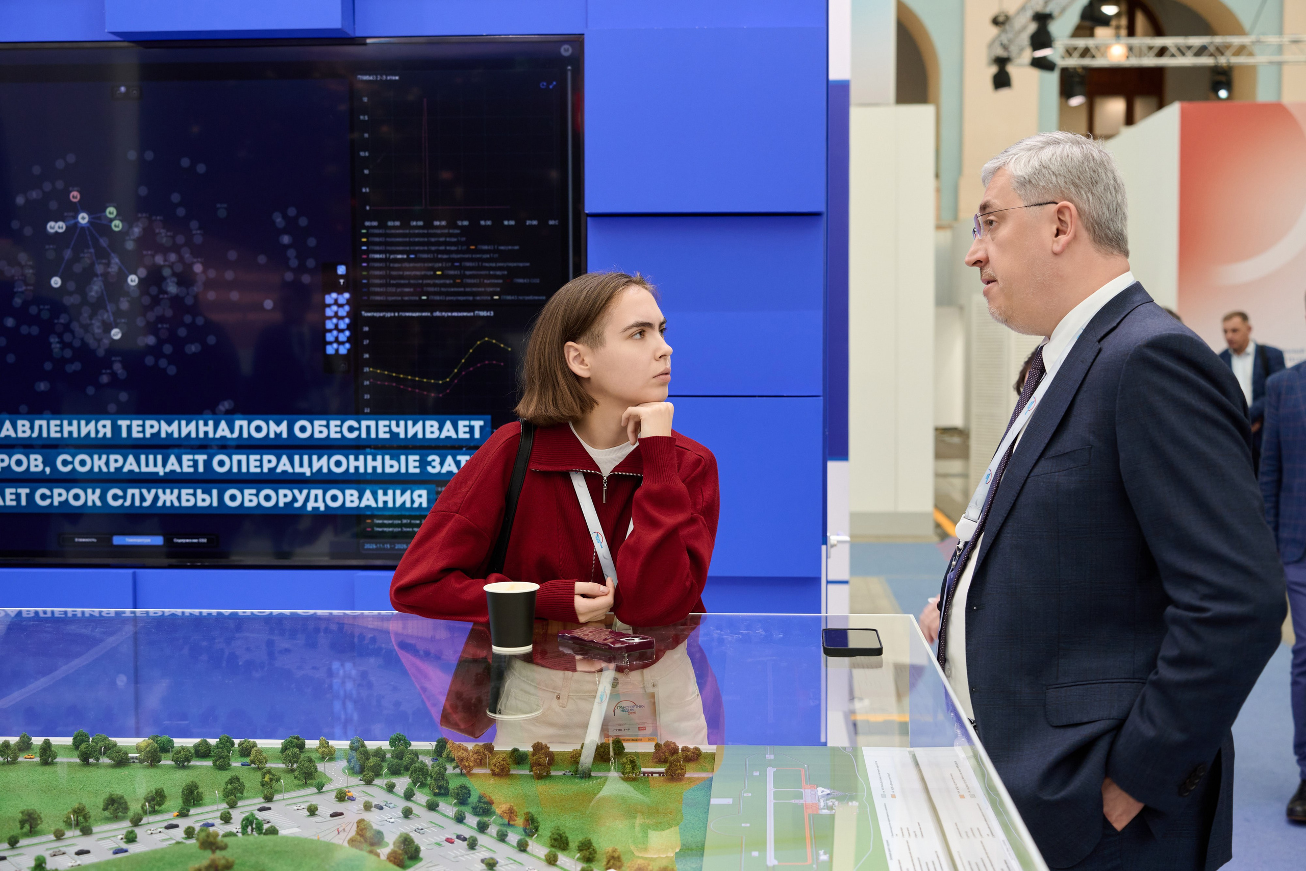 19 Международный форум и выставка Транспорт России. Сергей Богомолов. Свадебный и семейный фотограф