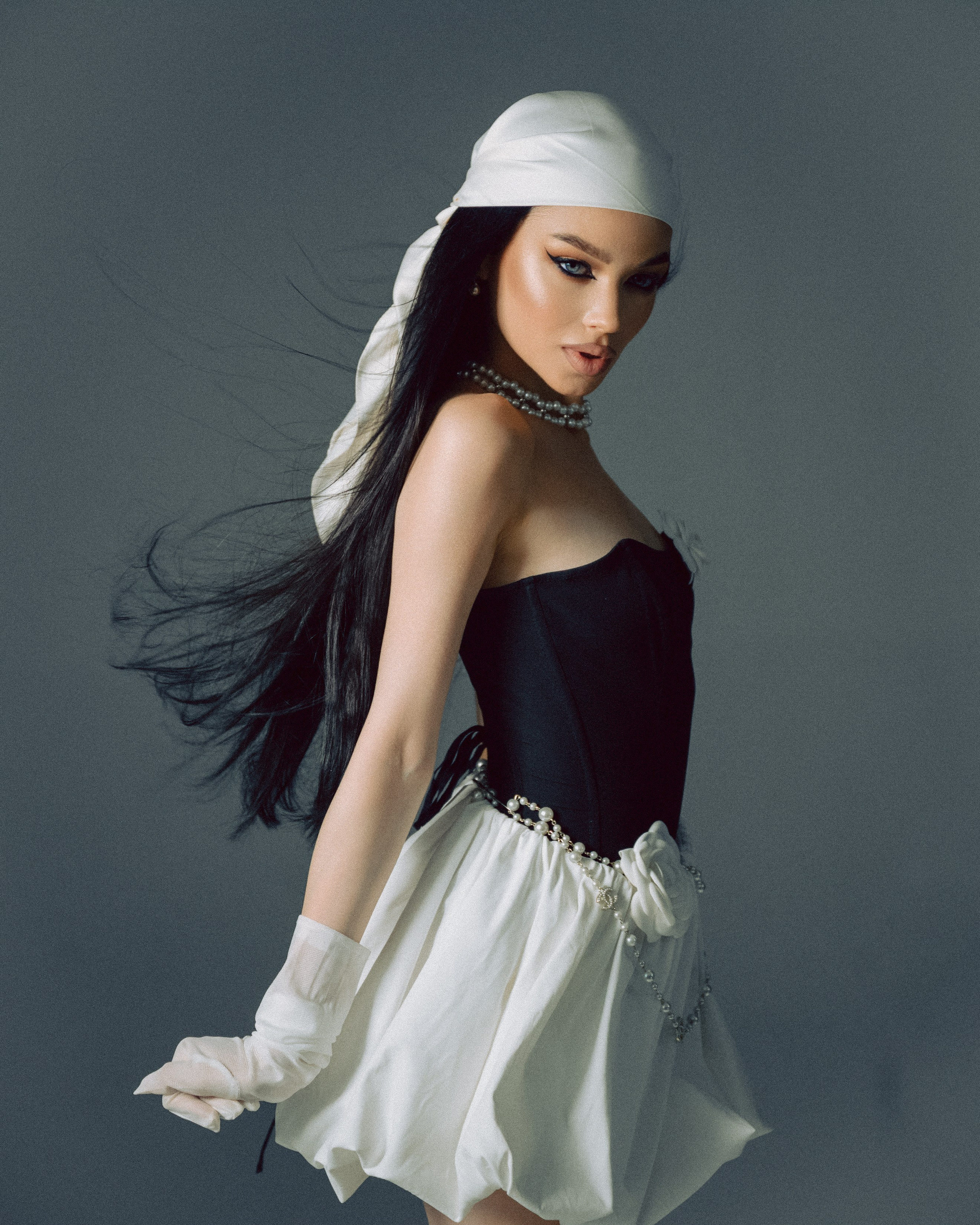 Ирина. Студийная съёмка на циклораме. Semerlina.ru