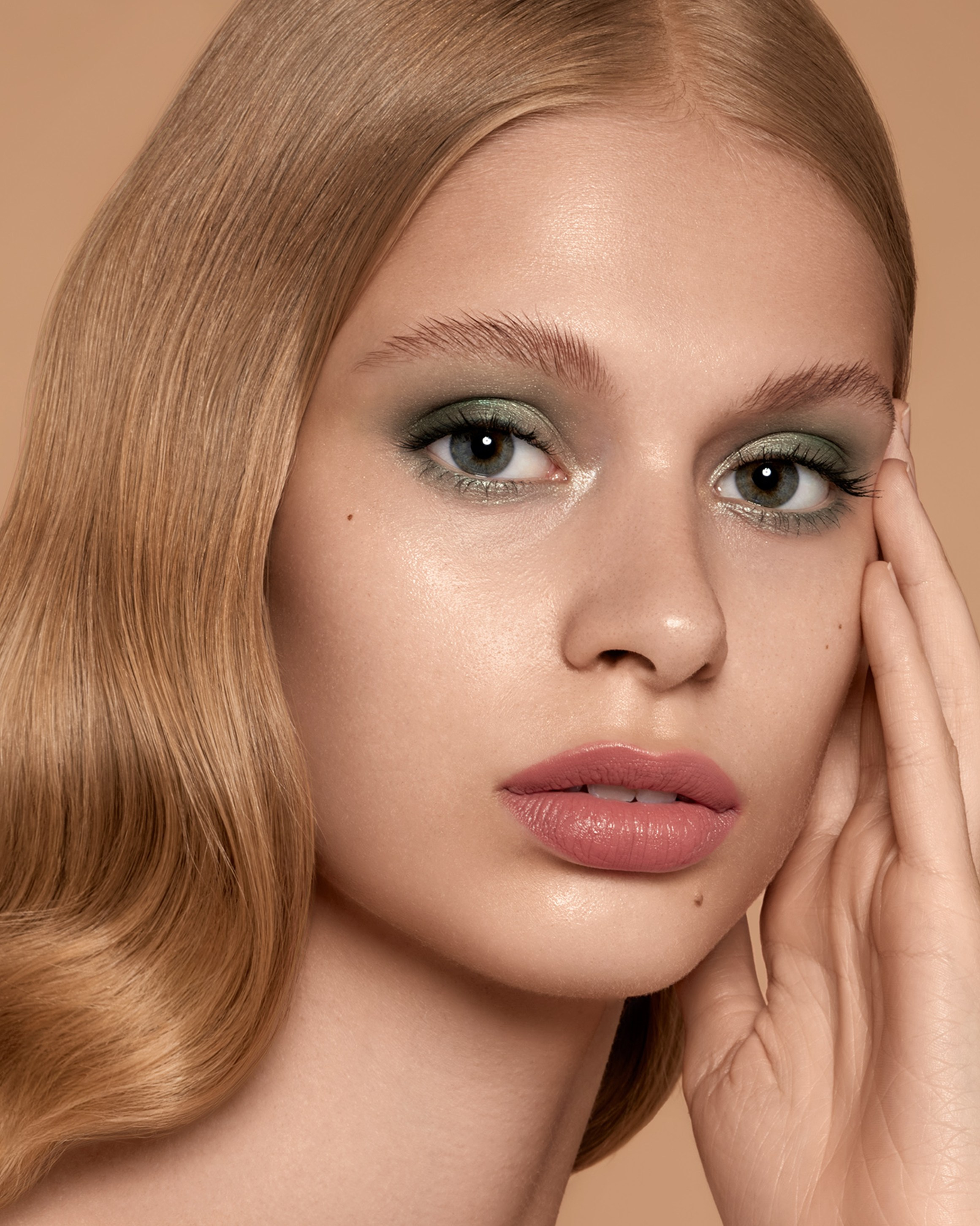 Beauty. Ретушер Алена Зонова