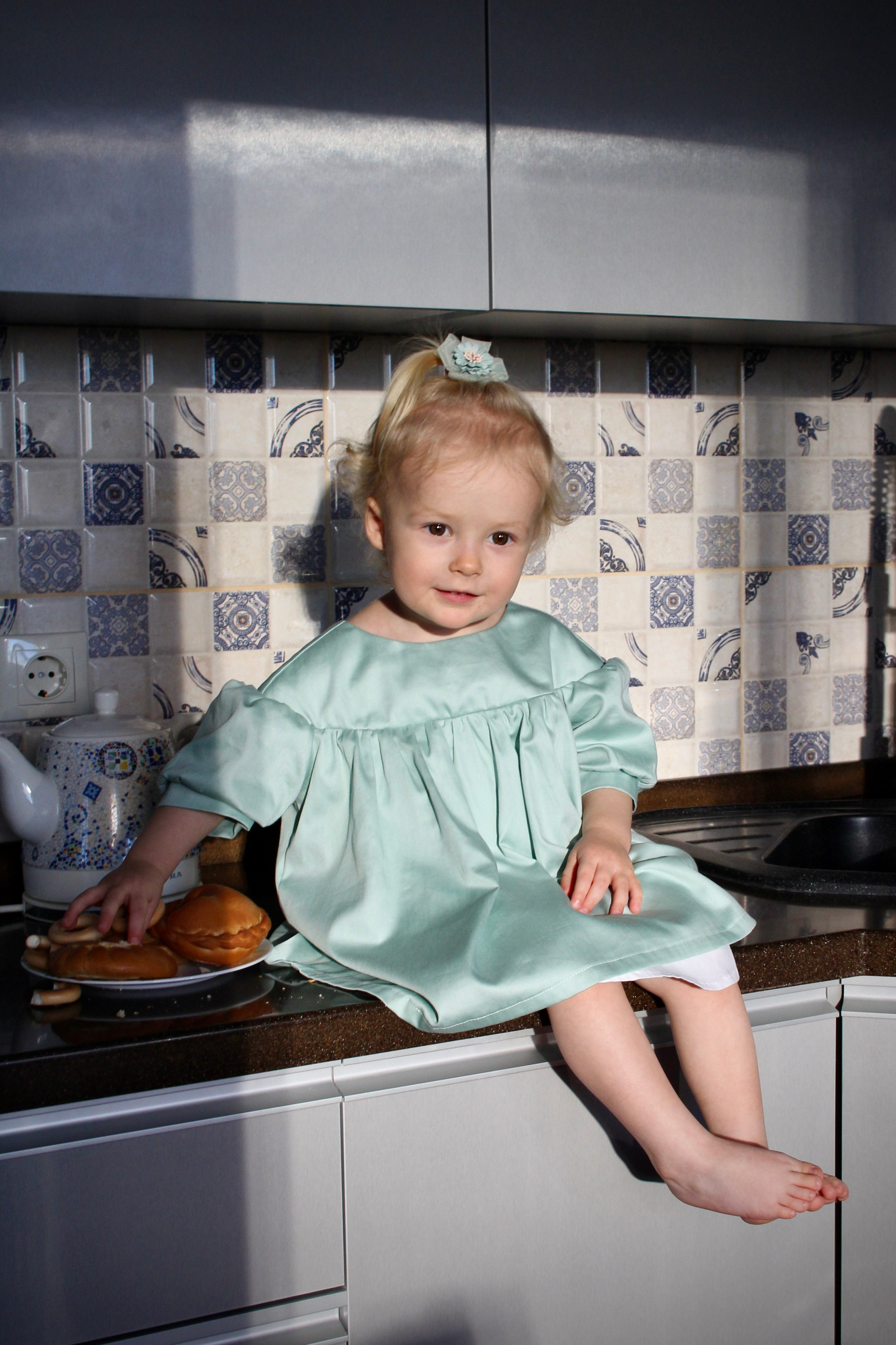 Хозяйка на кухне. Портфолио